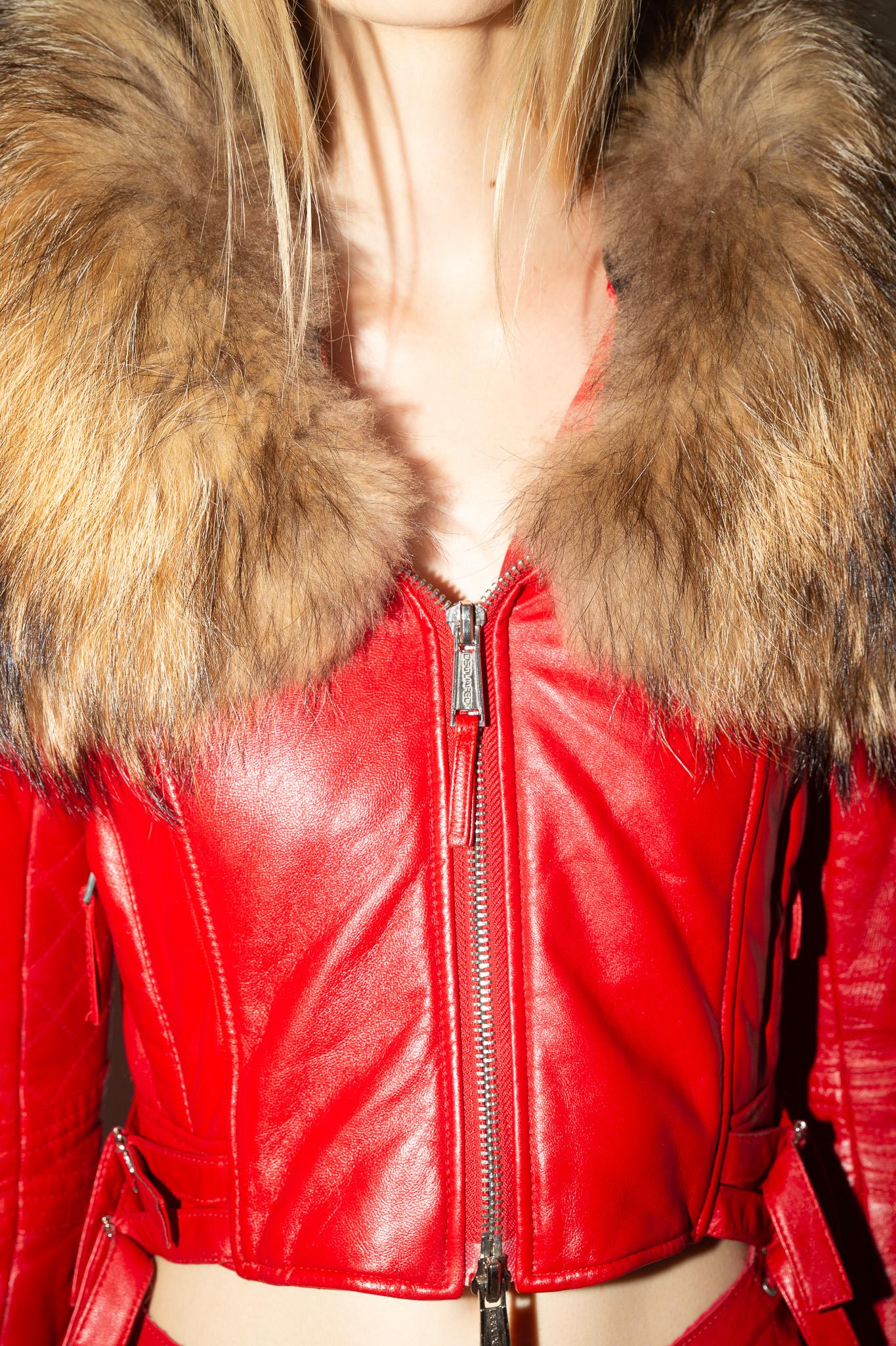 Dsquared2 F/W 2007 Runway Lambskin Leather Racoon Fur Collar Biker Jacket in vendita 4