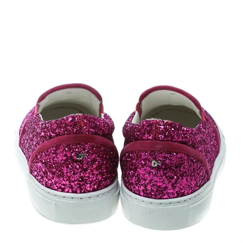 Dsquared2 Fuchsia Pink Coarse Glitter Slip On Sneakers Size 40 In New Condition In Dubai, Al Qouz 2