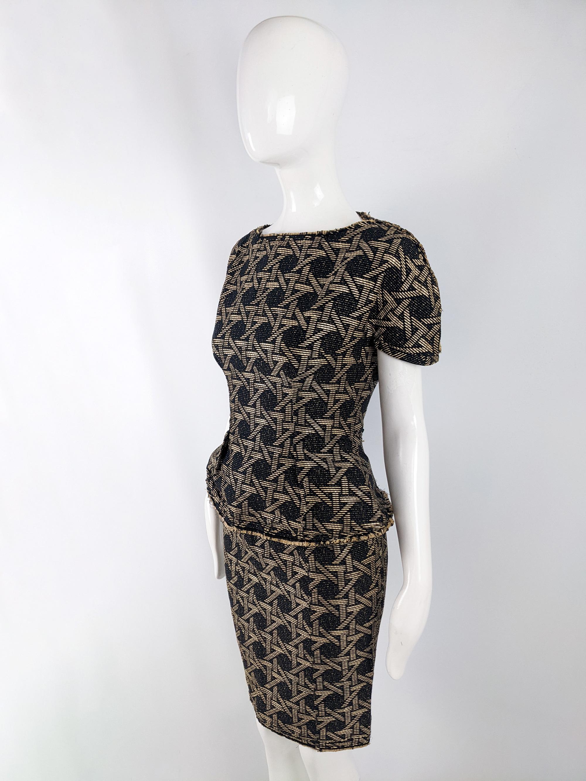 Women's Dsquared2 Geometric Black Woven Frayed Peplum Evening Cocktail Dress For Sale
