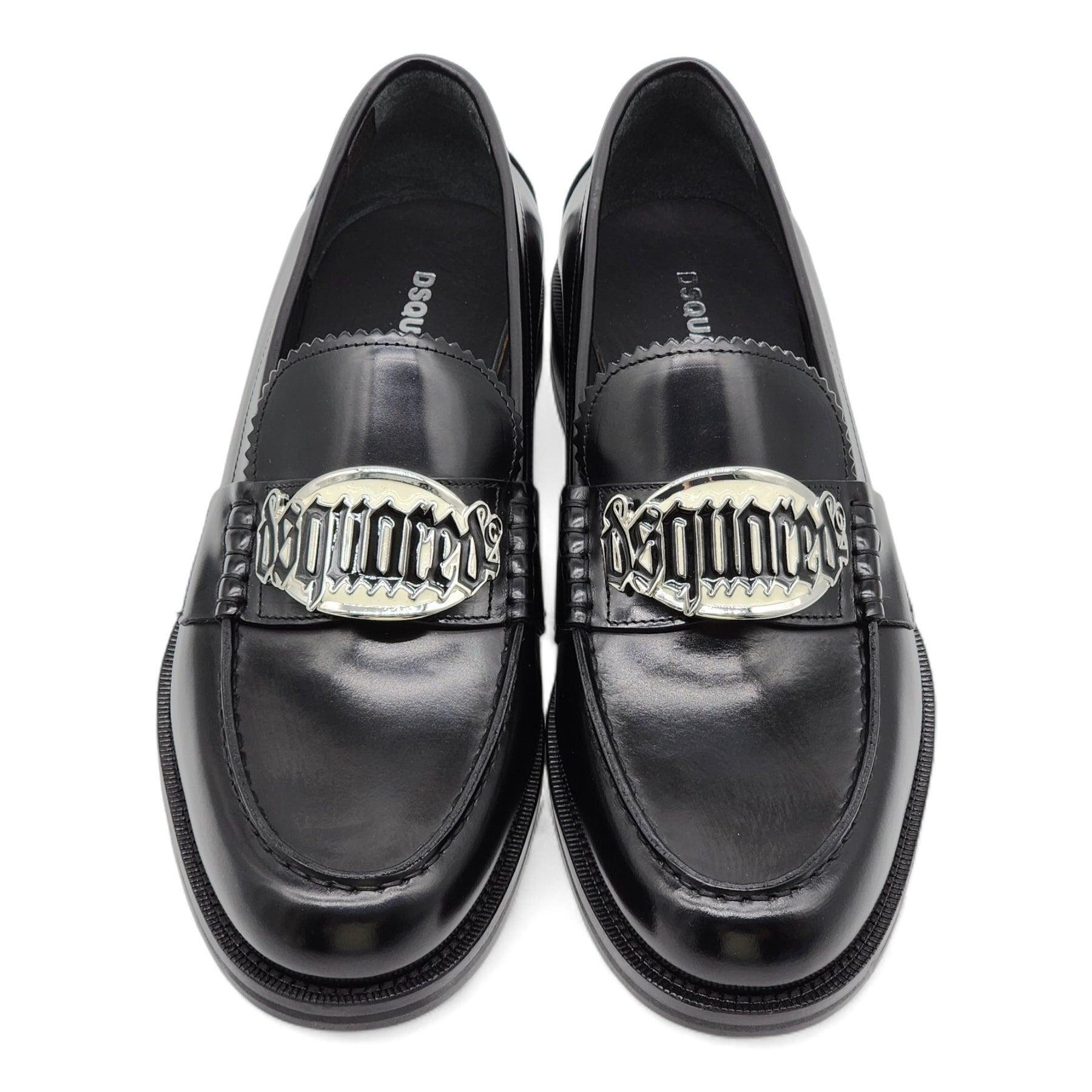 Dsquared2 Gothic Leather Loafers in Black

Additional information:
Material: Calf leather
Highlights: Calf leather, Piped-trim detailing, Oversize tongue, Logo plaque, Round toe, Branded leather insole, Leather sole, Rubber outsole.
Style:
