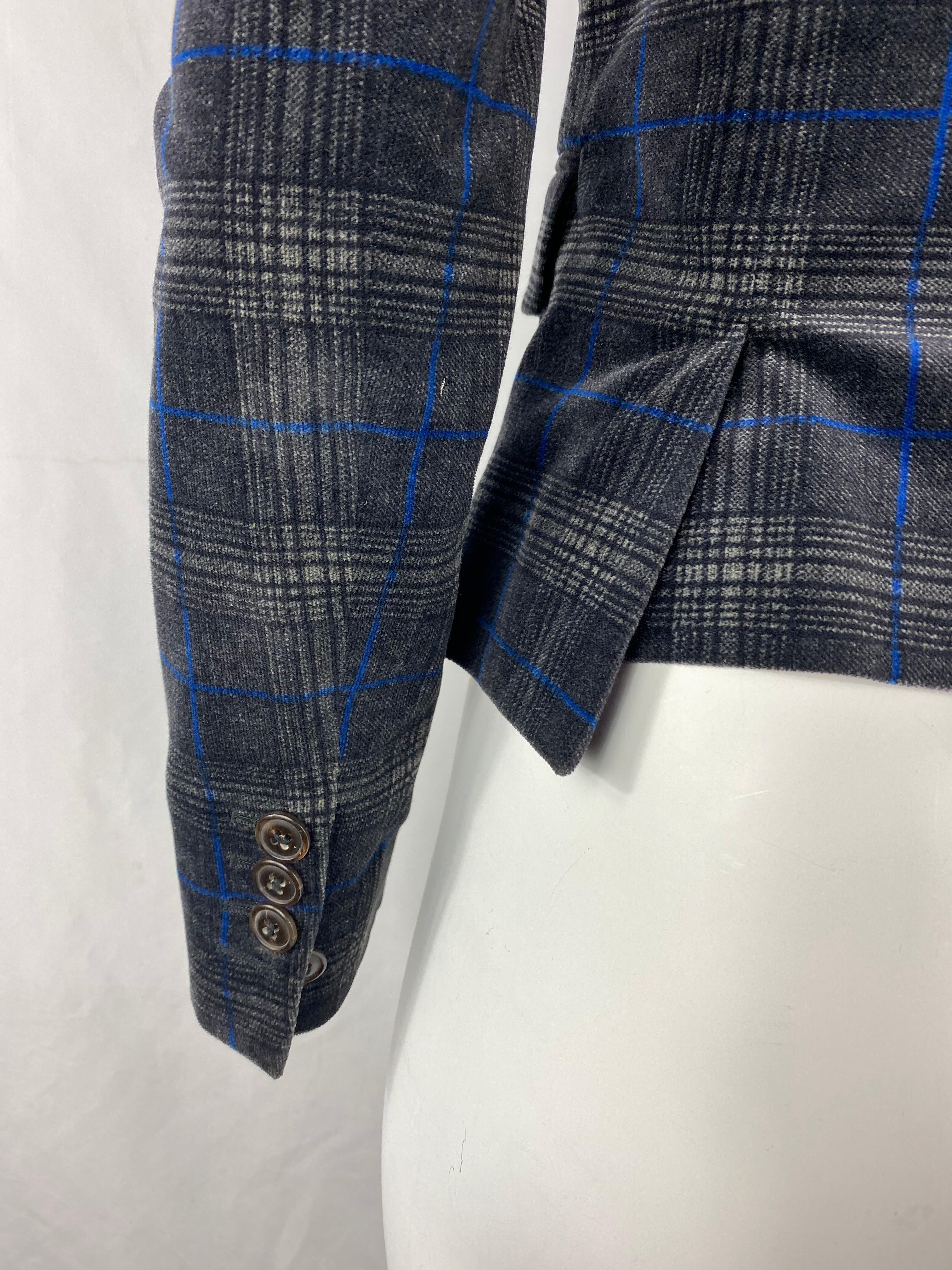 Women's Dsquared2 Grey and Blue Velvet Check Plaid Blazer Jacket, Size 42 For Sale