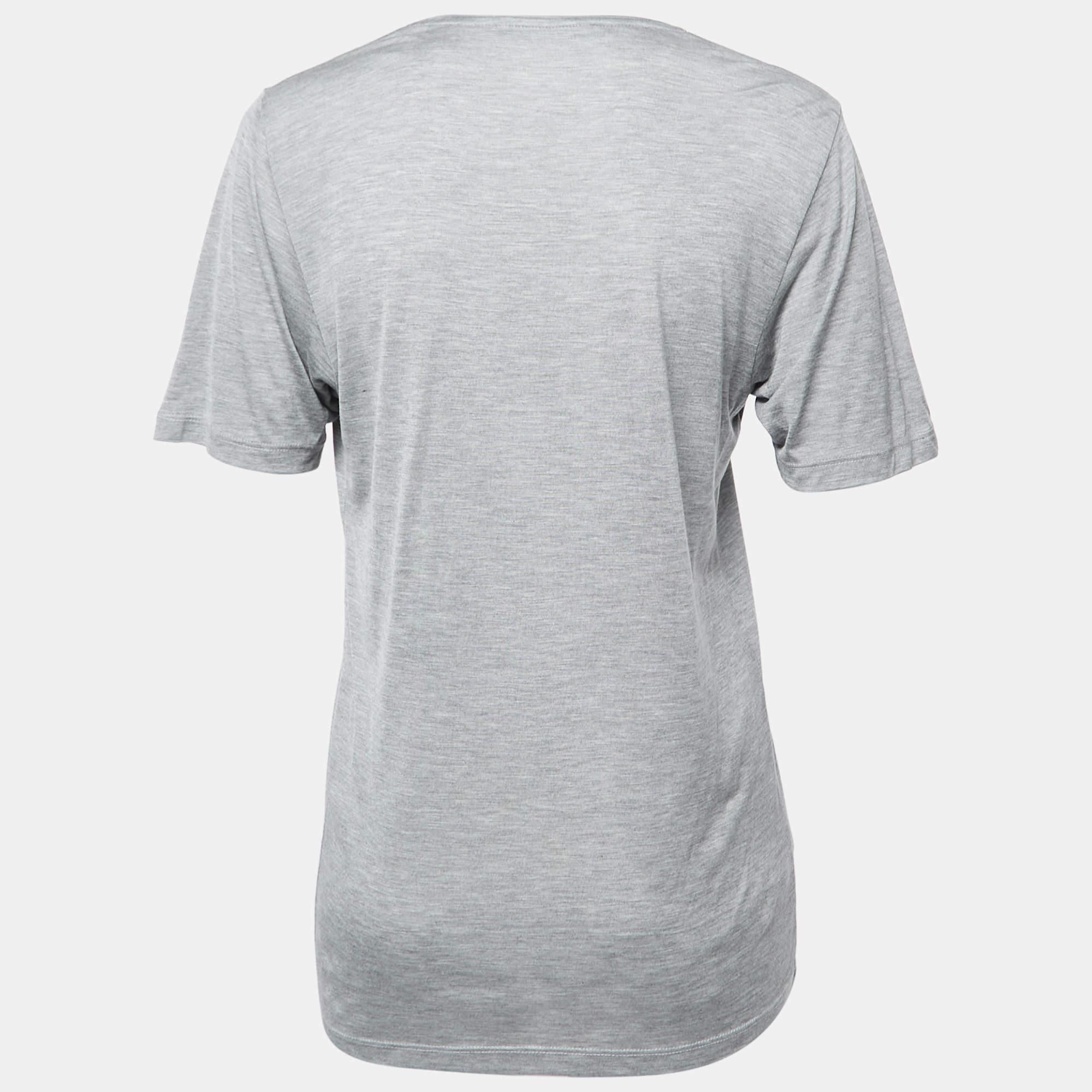Whether you want to go out on casual outings with friends or just want to lounge around  this t shirt is a versatile piece and can be styled in many ways. It has been made using fine fabric.