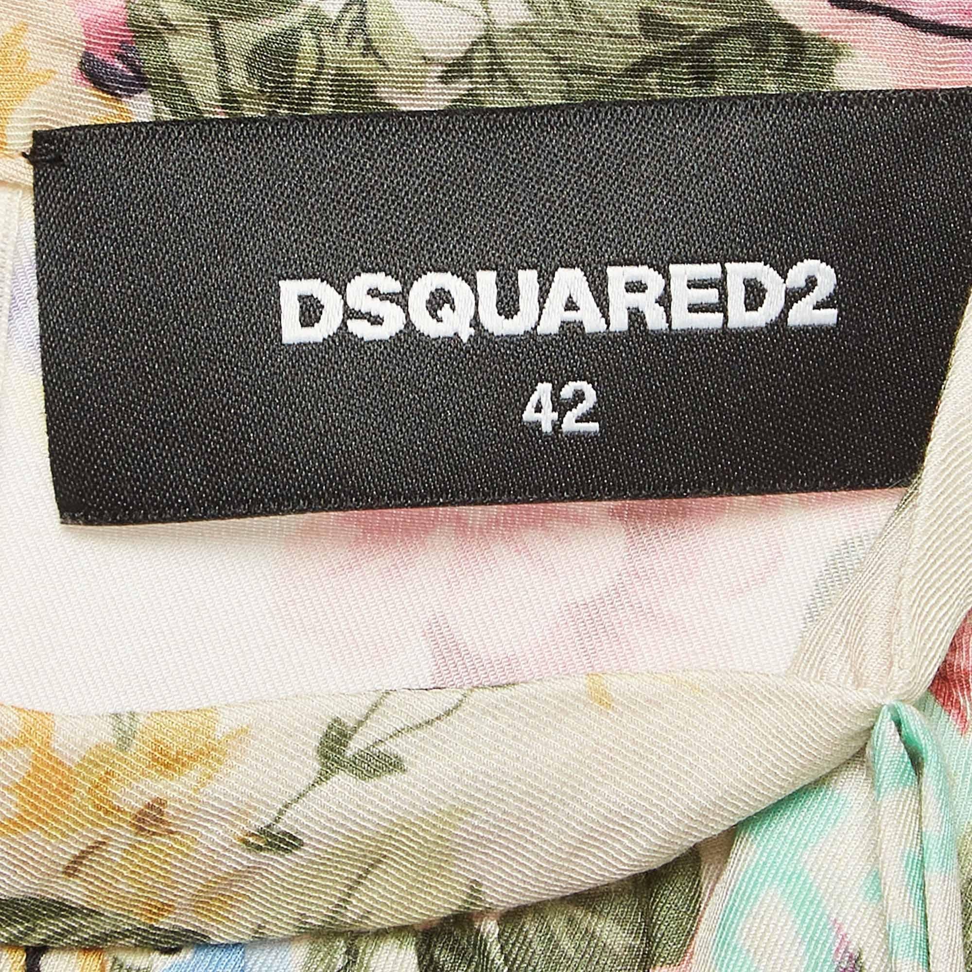 Dsquared2 Off-White Graffiti and Floral Print Tie-Up Detail Top M In Good Condition For Sale In Dubai, Al Qouz 2
