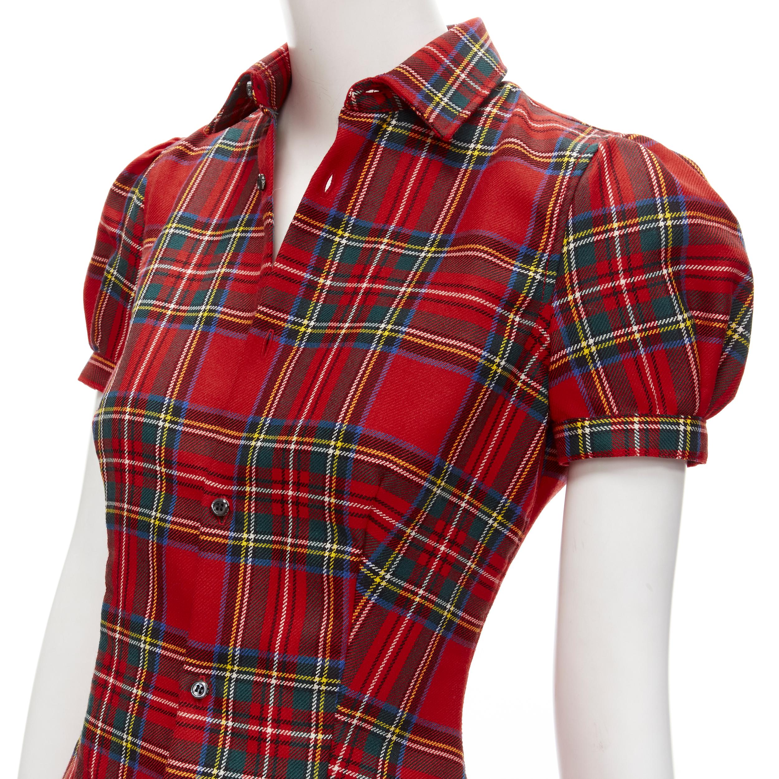 DSQUARED2 red punk plaid puff sleeve contour seam fitted shirt XS
Brand: Dsquared2
Material: Feels like wool
Color: Red
Pattern: Plaid
Closure: Button
Extra Detail: Pinched seam for fitted waist. Puff sleeves. Dsquared2 logo signed