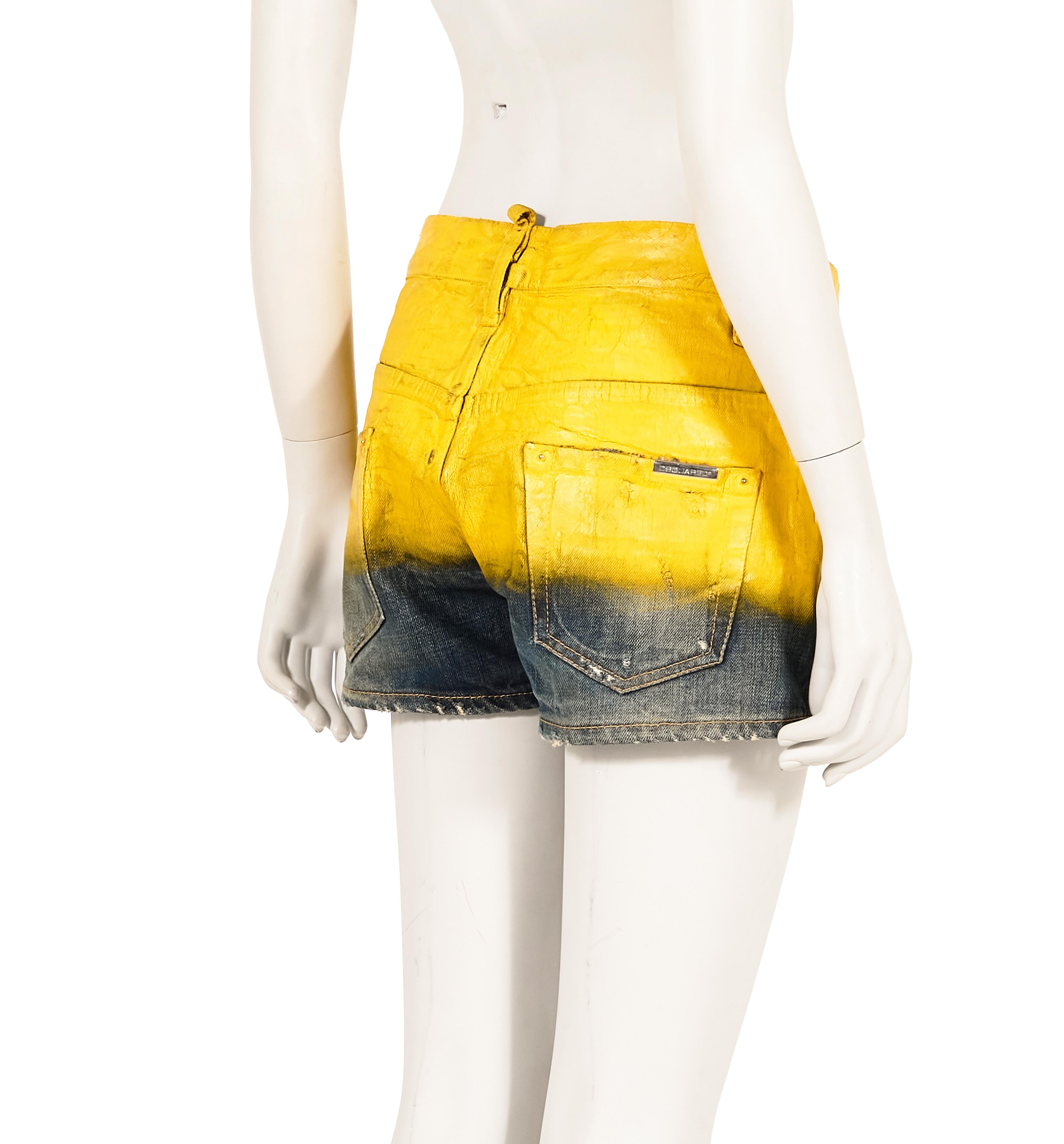 Dsquared2 S/S 2010 yellow varnished denim shorts In Excellent Condition For Sale In Rome, IT