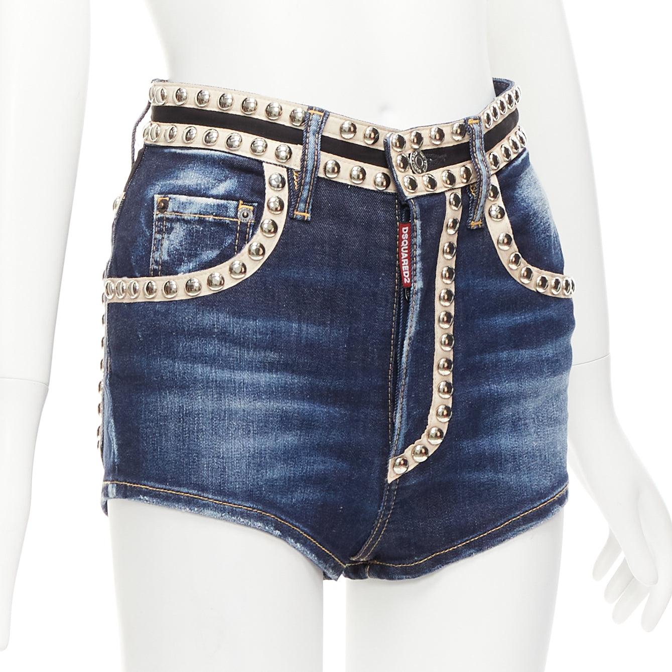 DSQUARED2 silver dome studs blue washed denim beige trim hot shorts IT40 S In Excellent Condition For Sale In Hong Kong, NT