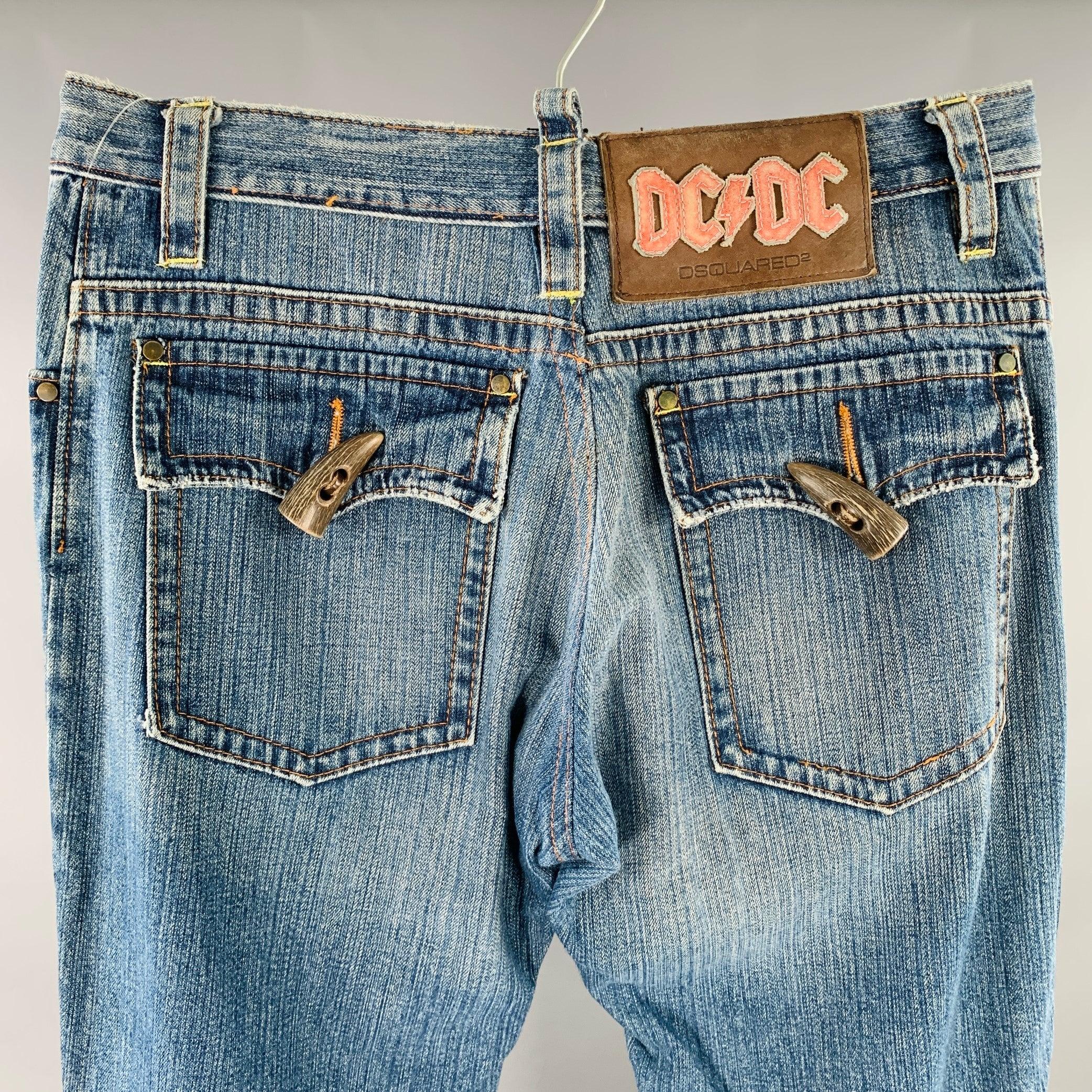 DSQUARED2 Size 28 Blue Denim Straight Five Pockets Horn Buttons Jeans In Excellent Condition For Sale In San Francisco, CA
