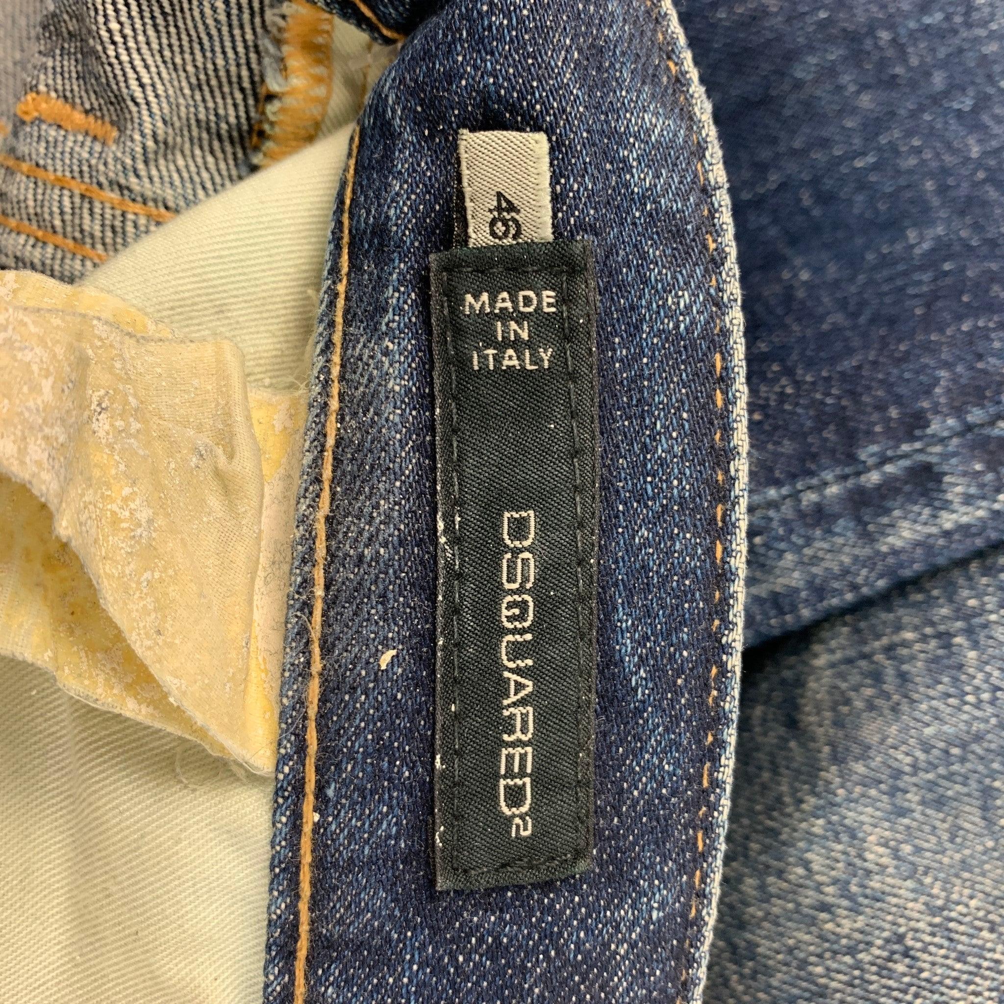 DSQUARED2 Größe 30 Blaue Distressed Fly Jeans mit geradem Knopfleiste im Used-Look Herren im Angebot
