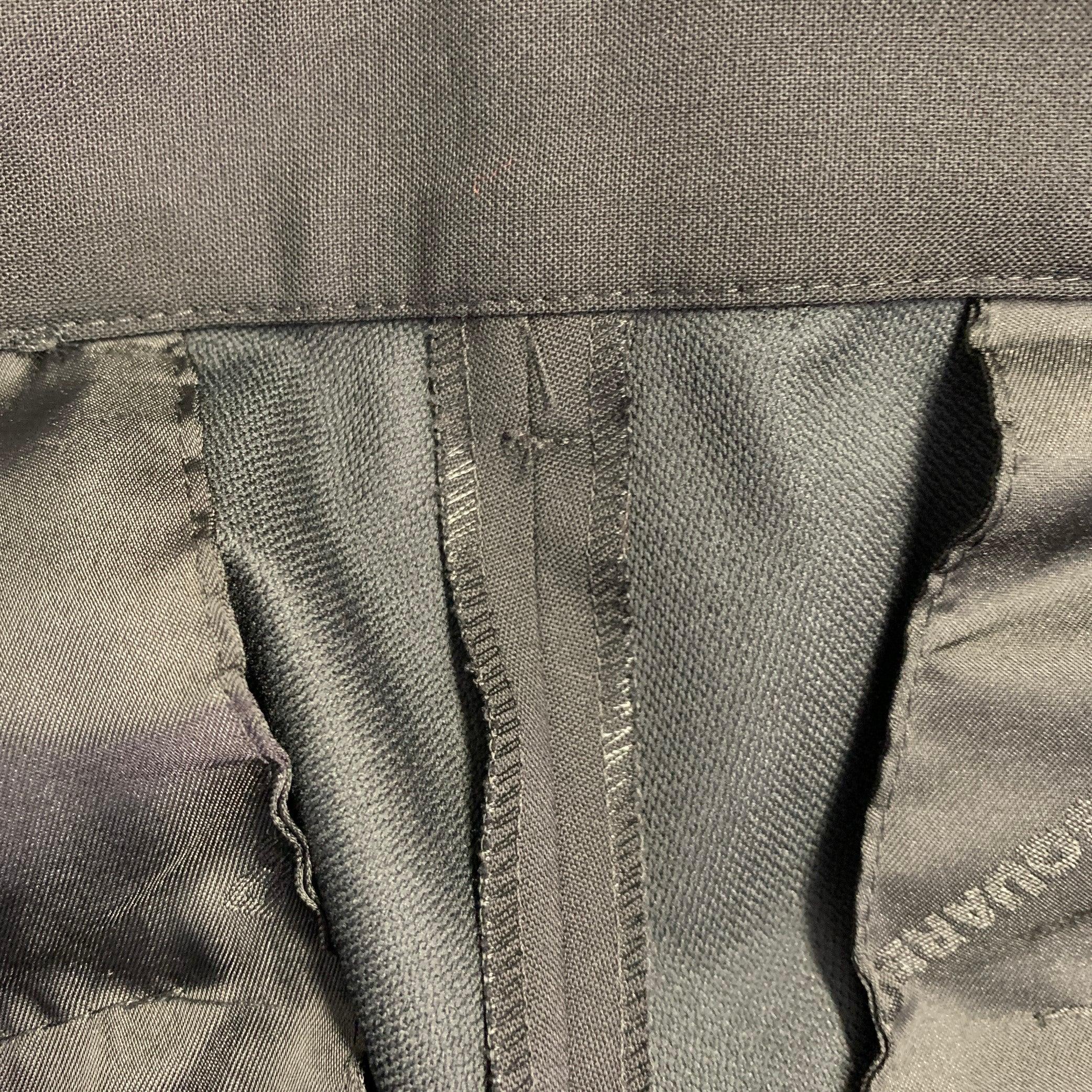 Dsquared2 Taille 32 Pantalon habillé à devant plat en laine vierge noire en vente 1