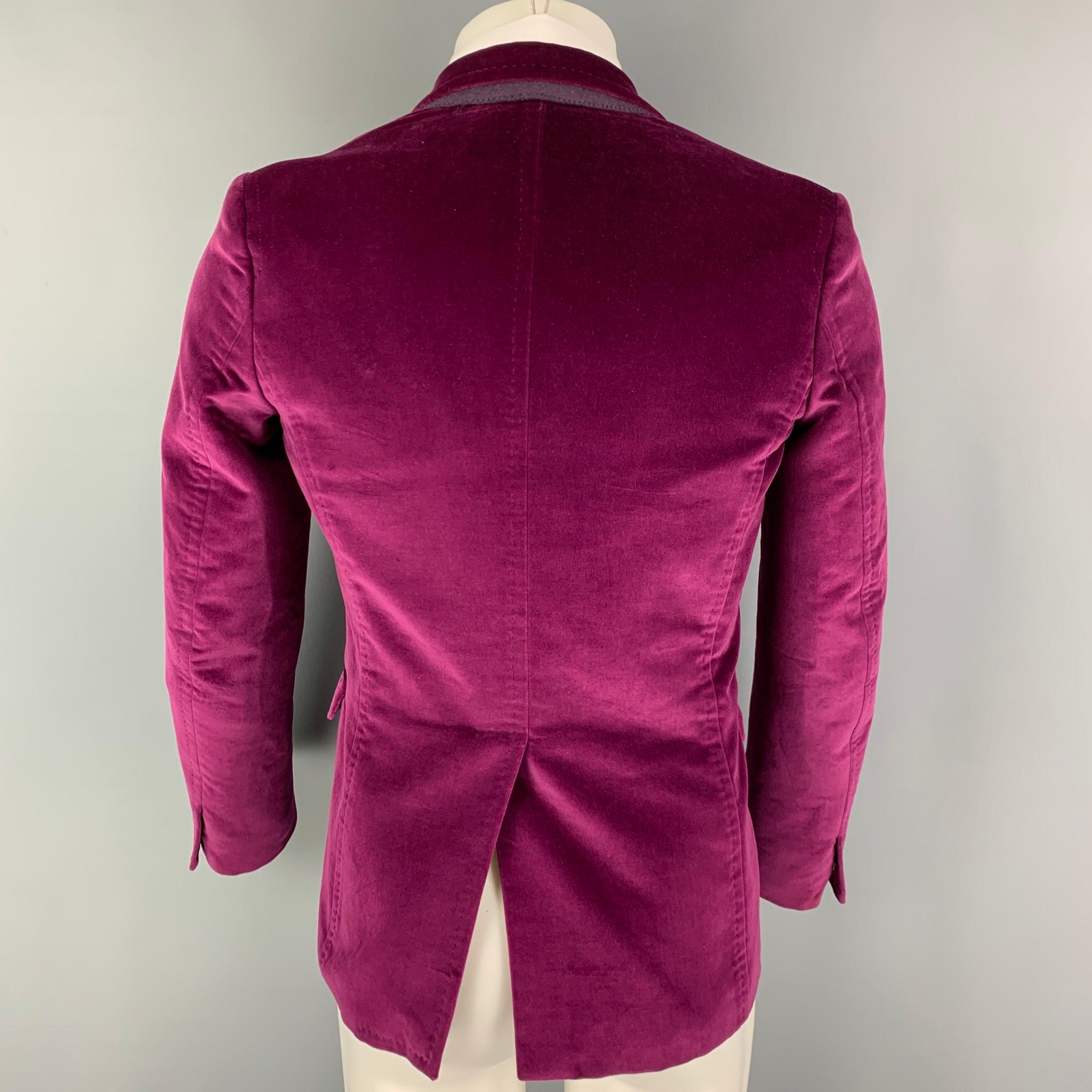 Gray DSQUARED2 Size 36 Magenta Velvet Cotton Velvet Peak Lapel Sport Coat