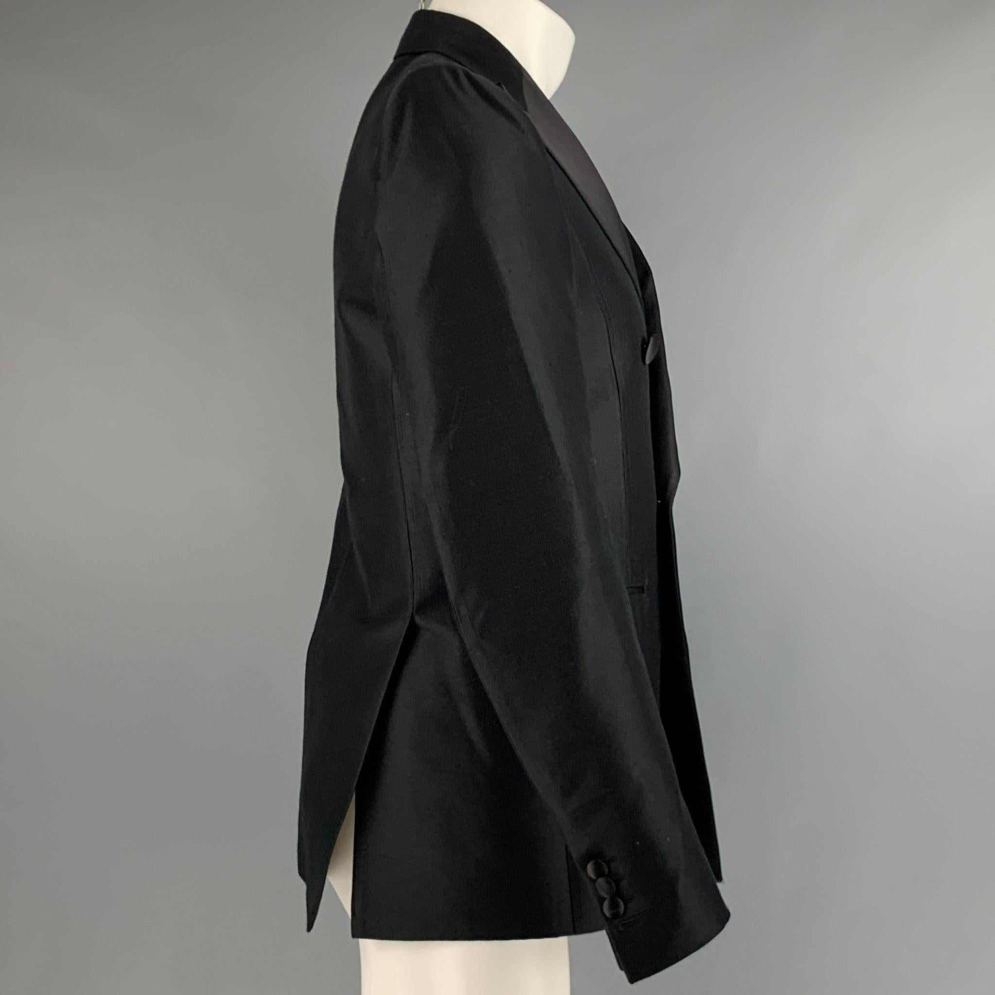 DSQUARED2 Size 38 Black Wool Silk Double Breasted Sport Coat In Good Condition For Sale In San Francisco, CA