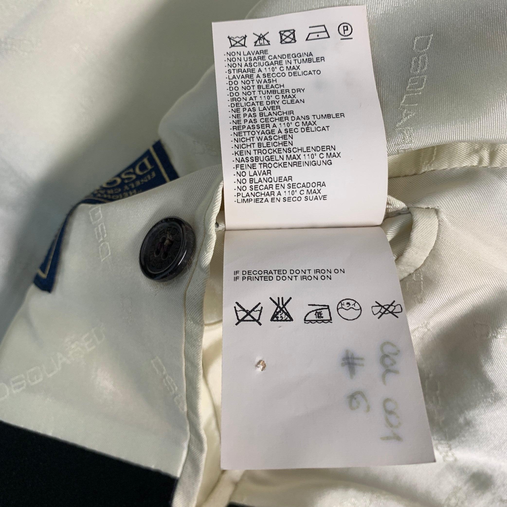 Dsquared2 Gilet à revers en soie violette et noire Taille 38 en vente 3