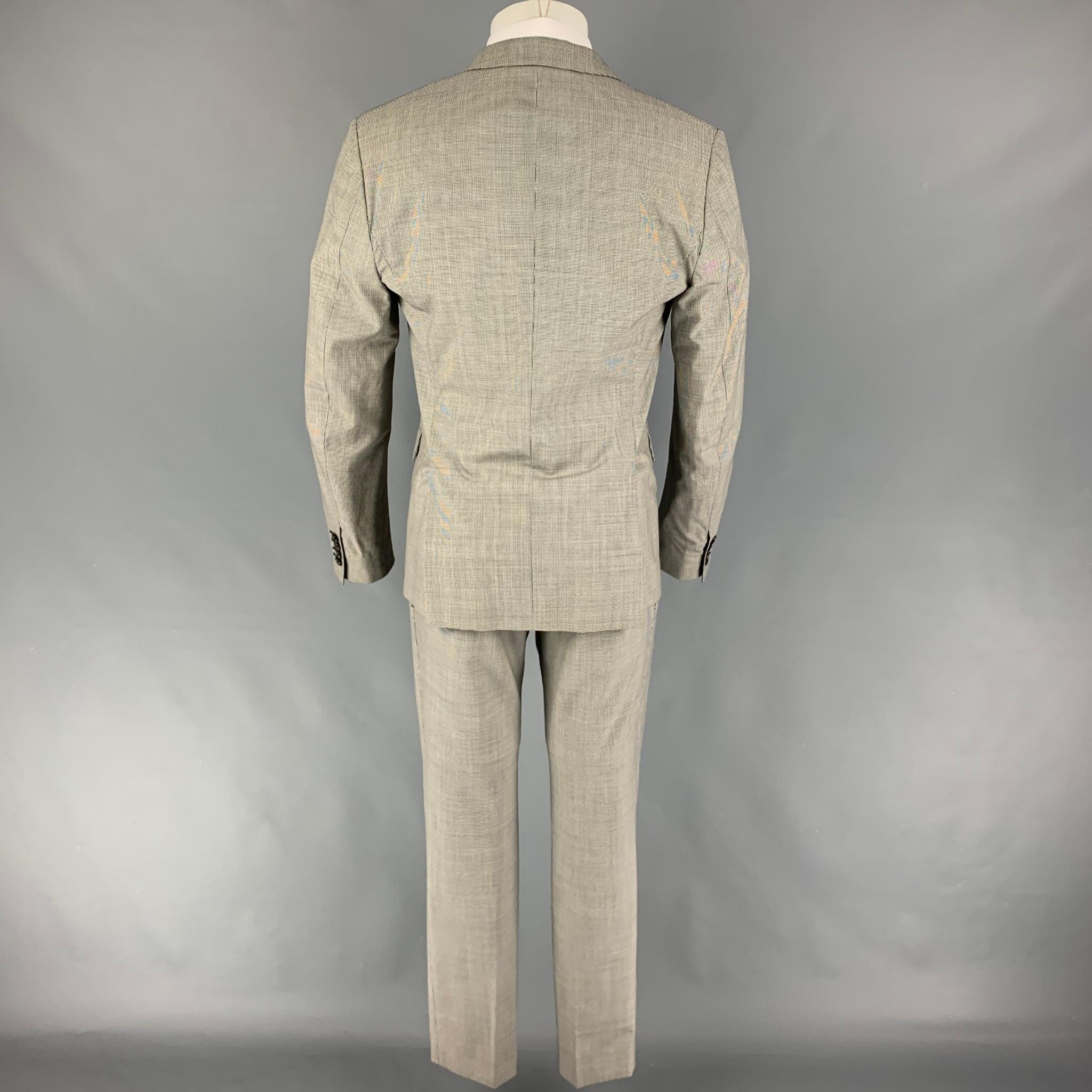 DSQUARED2 Size 40 Black White Houndstooth Wool Peak Lapel Suit In Good Condition In San Francisco, CA