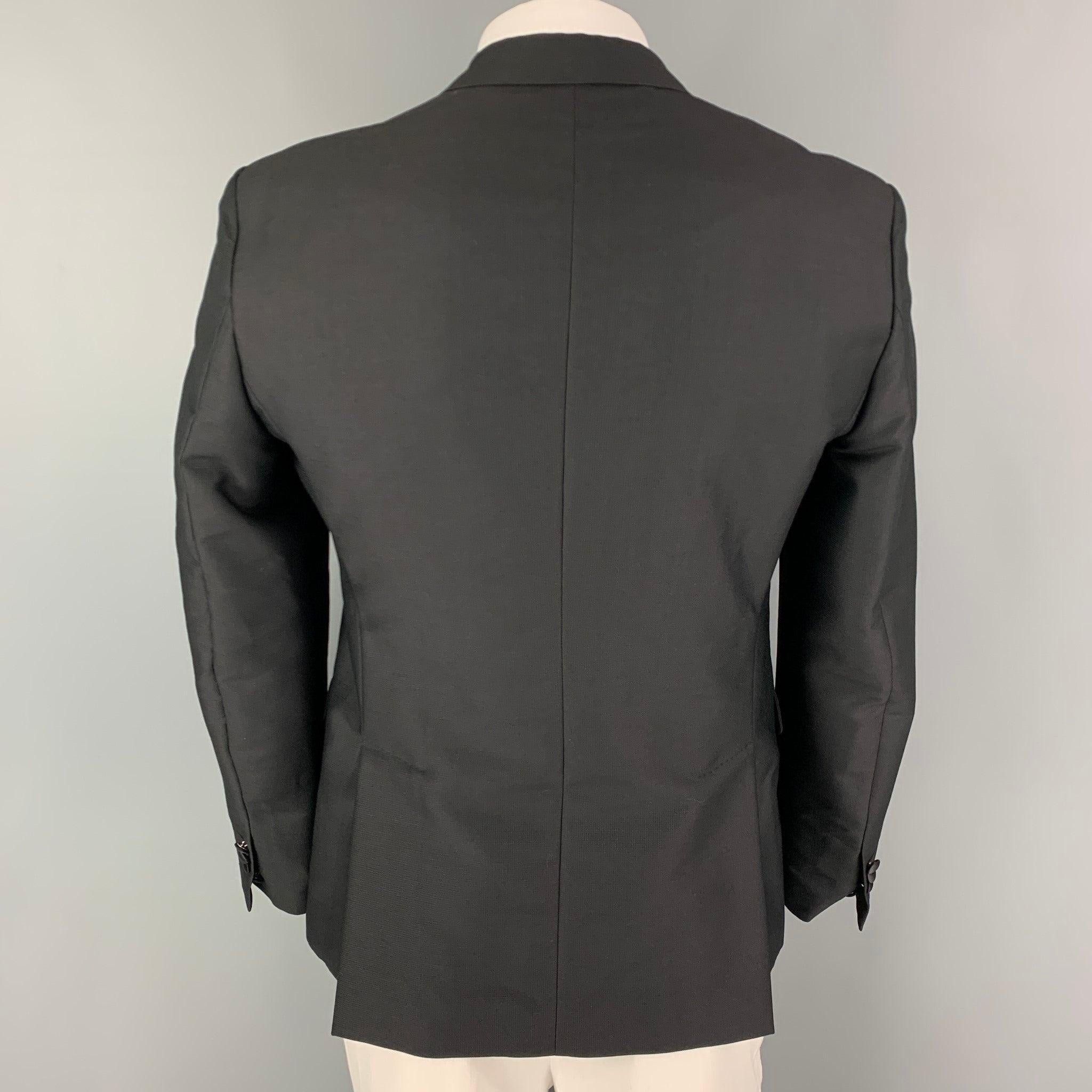 DSQUARED2 Size 42 Black Nailhead Mohair Blend Peak Lapel Sport Coat In Good Condition For Sale In San Francisco, CA