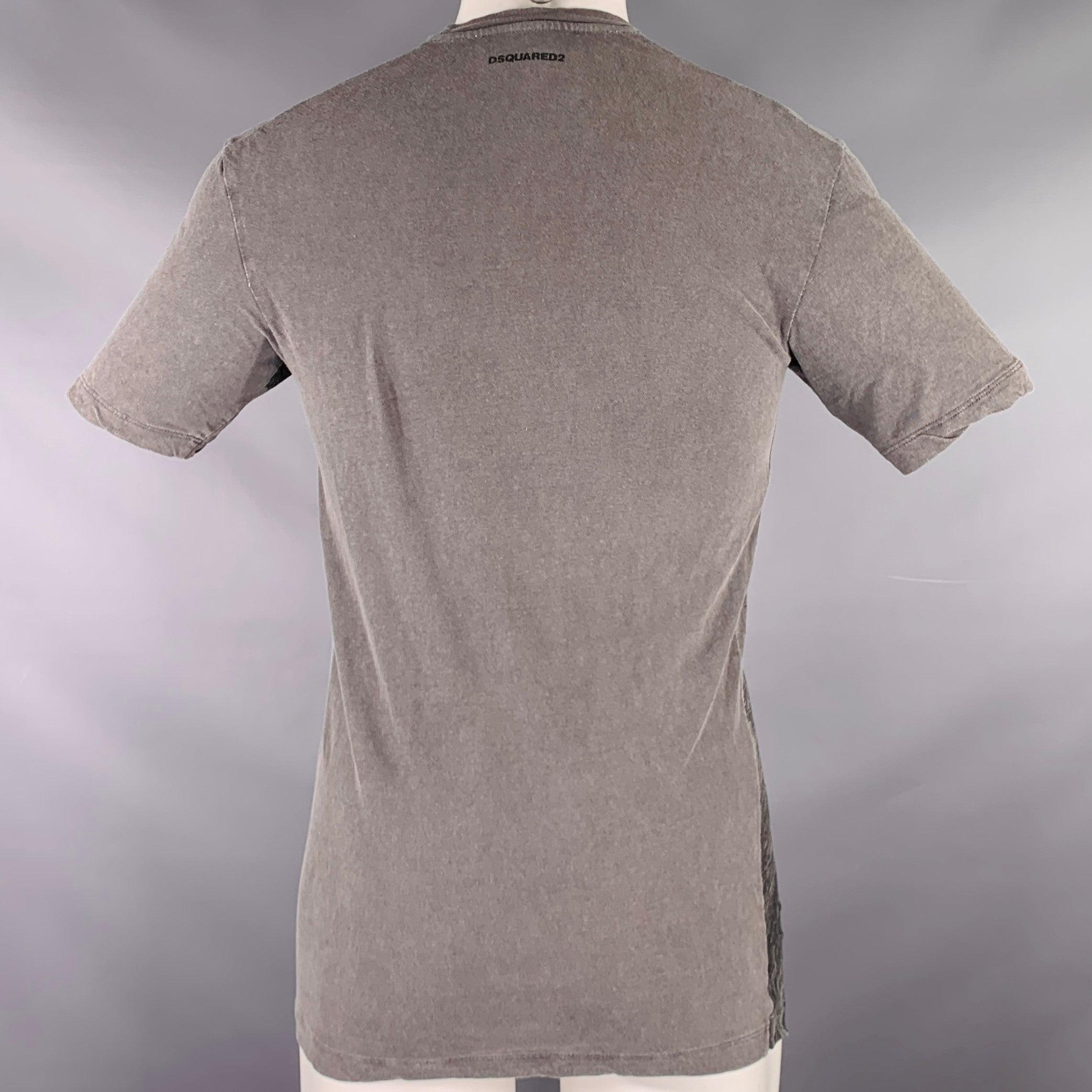 Men's DSQUARED2 Size M WTF Bear Grey Black Cotton Short Sleeve T-shirt For Sale