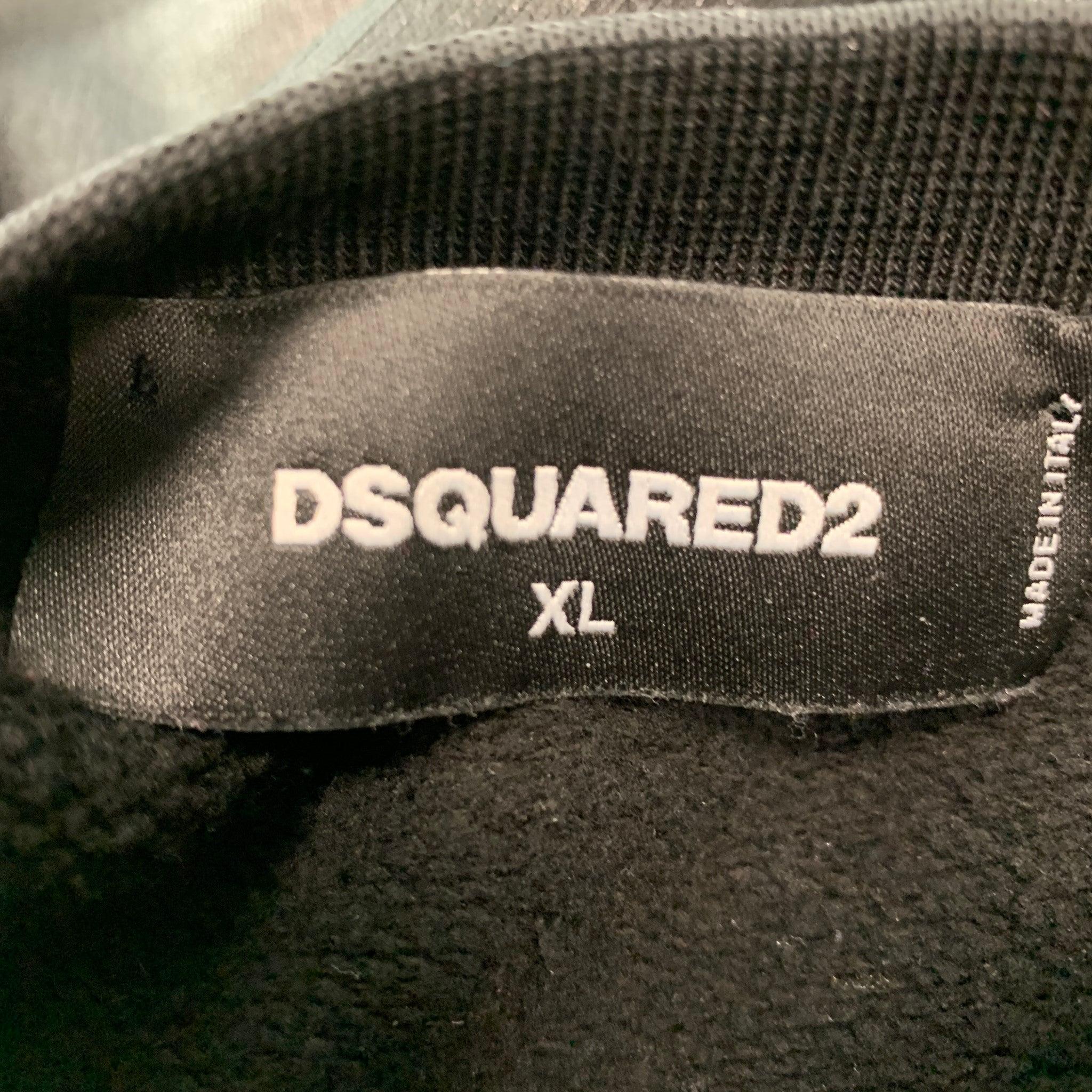 DSQUARED2 Size XL Black Graphic Cotton Blend Crew-Neck Sweatshirt For Sale 6