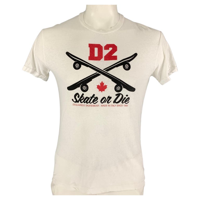 Sitcom Ringlet park DSQUARED2 Size XL White D2 Graphic Cotton T-shirt For Sale at 1stDibs