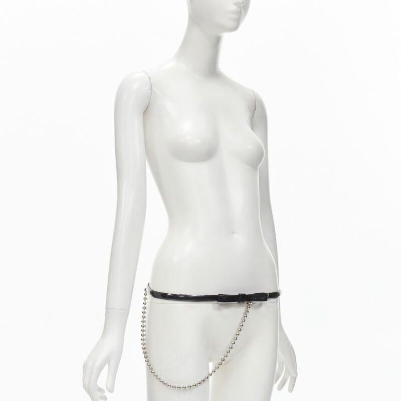 Black DSQUARED2 Vintage black patent leather bow silver ball chain belt S For Sale