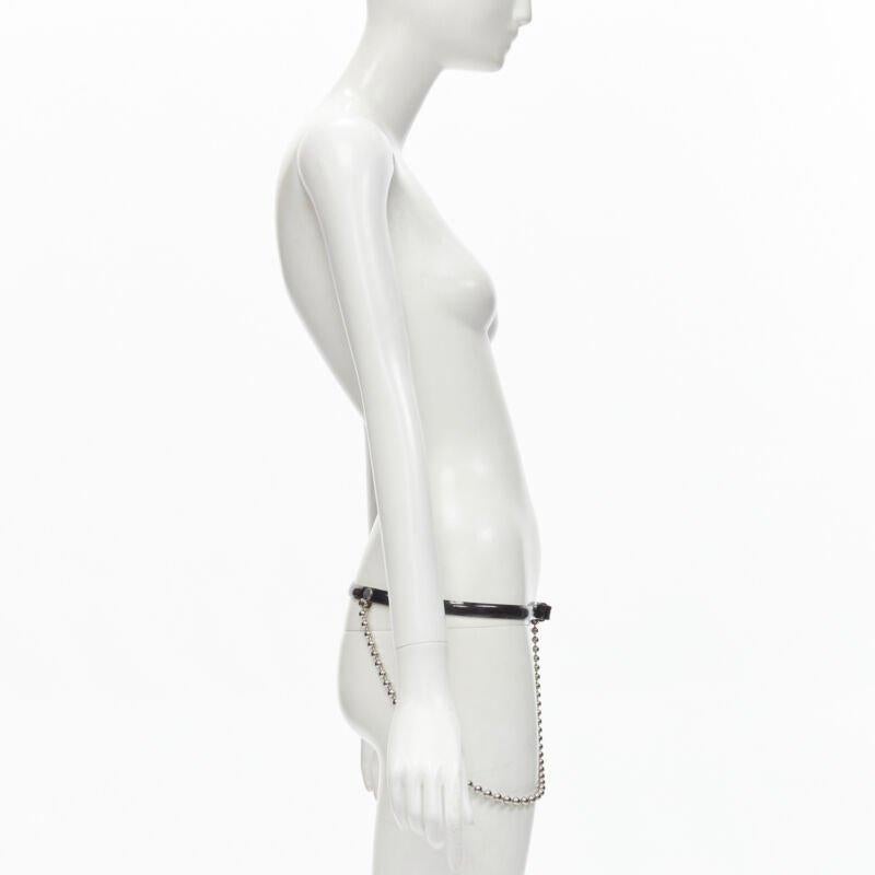 DSQUARED2 Vintage black patent leather bow silver ball chain belt S In Good Condition For Sale In Hong Kong, NT