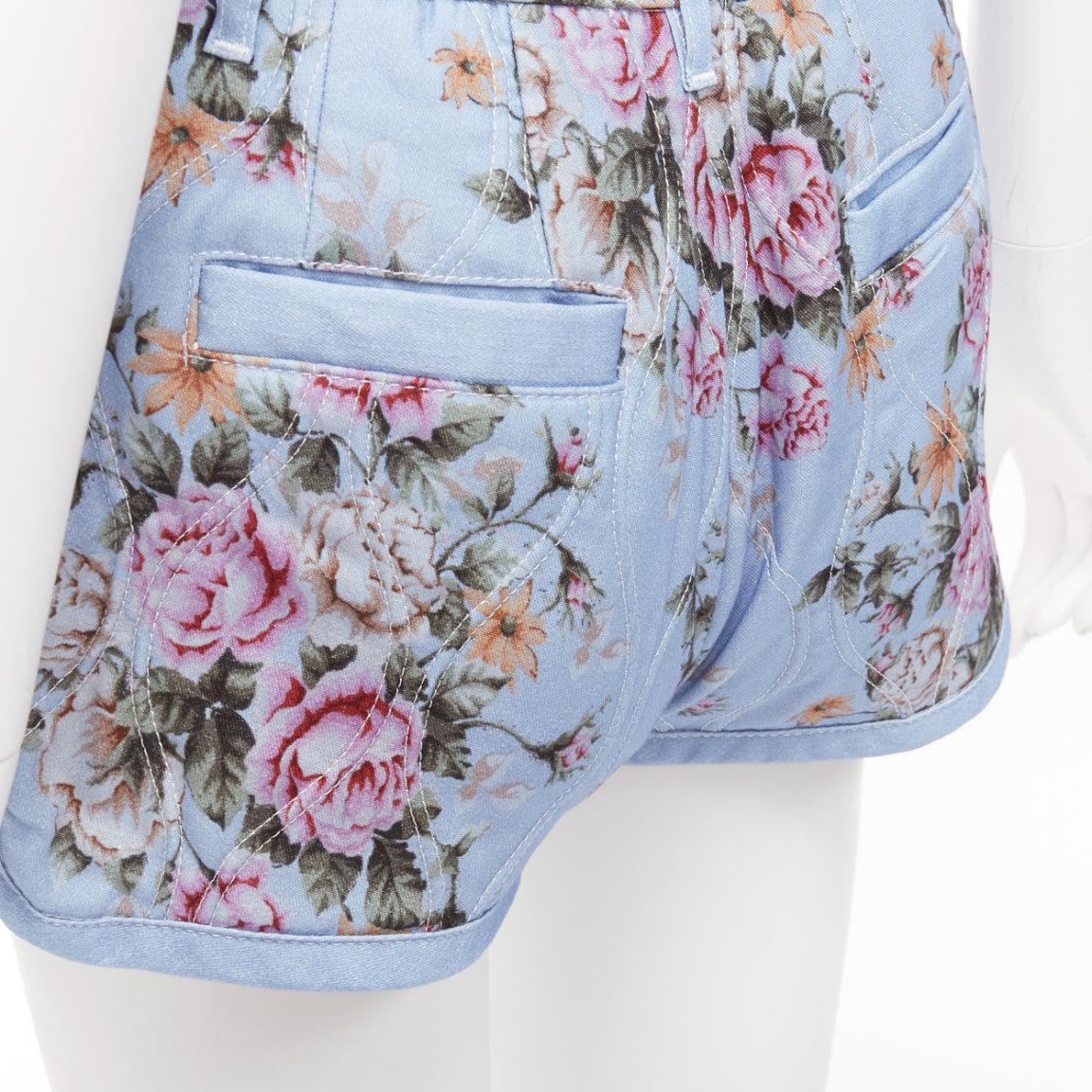 DSQUARED2 blue vintage floral quilted cotton blend high waisted bloomer shorts IT36 S
Reference: AAWC/A00865
Brand: Dsquared2
Material: Cotton, Blend
Color: Blue, Pink
Pattern: Floral
Closure: Zip Fly
Lining: Cream Fabric
Made in: