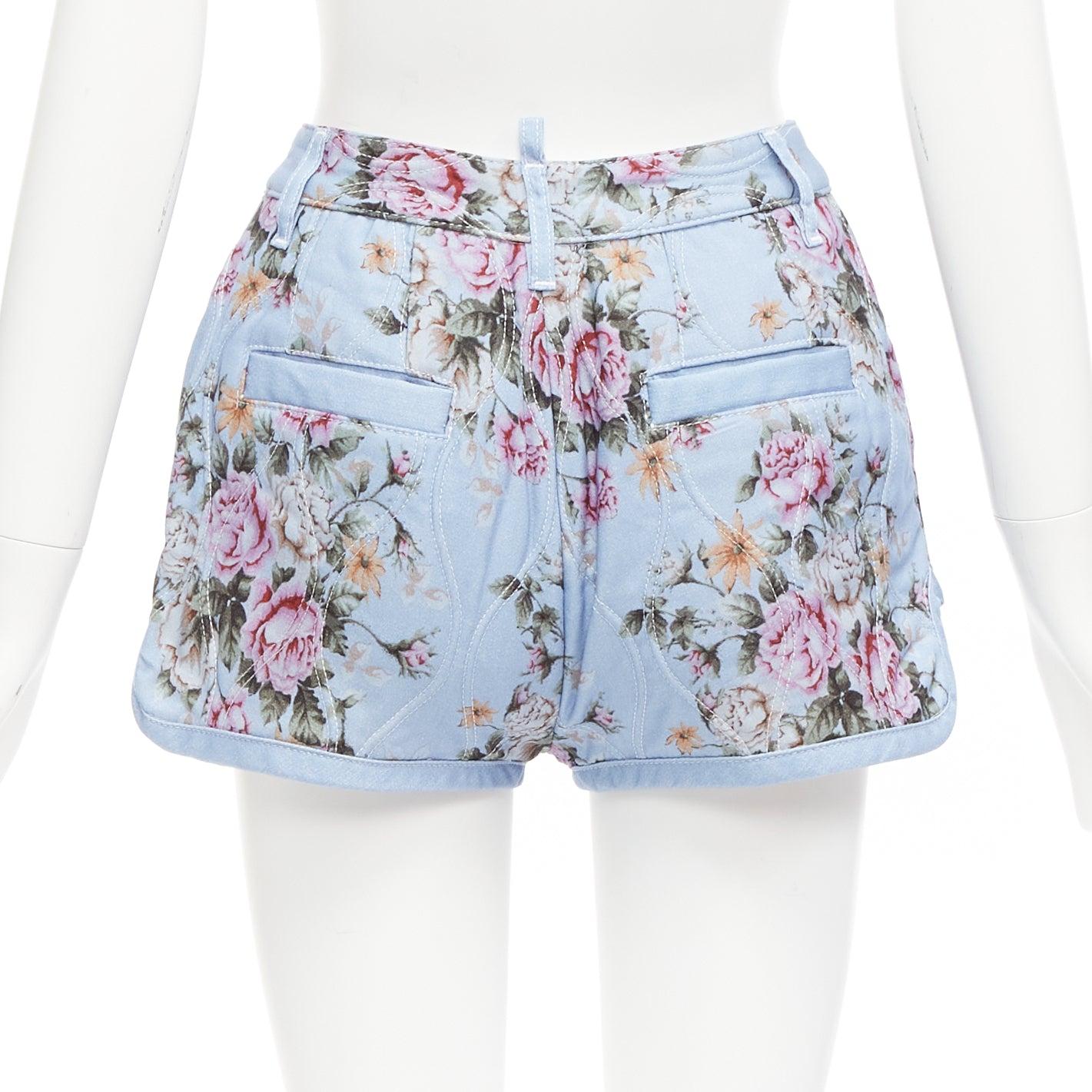 DSQUARED2 vintage floral quilted cotton blend high waisted bloomer shorts IT36 S For Sale 1