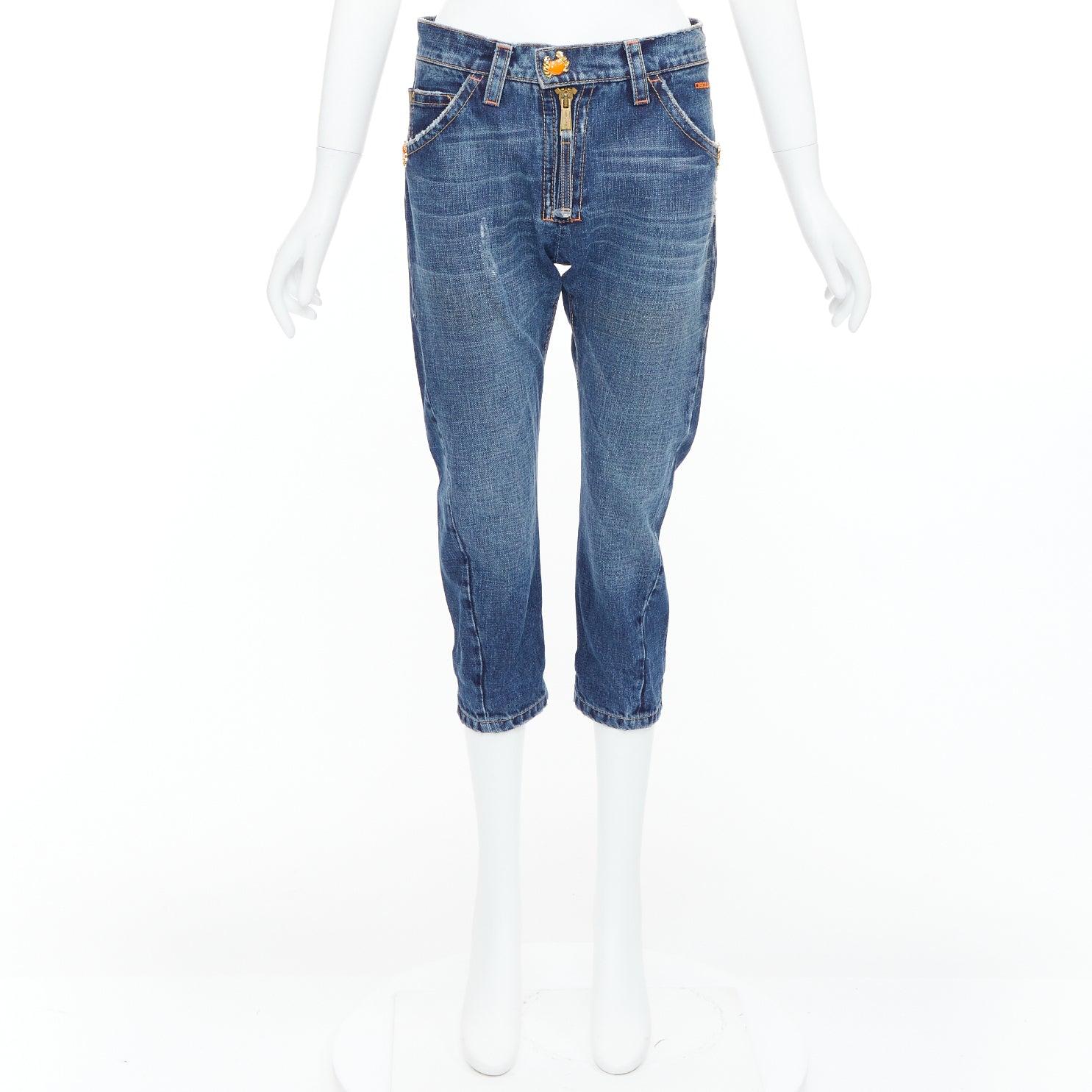 DSQUARED2 Jeans vintage con logo del granchio arancione in denim blu IT38 XS in vendita 4