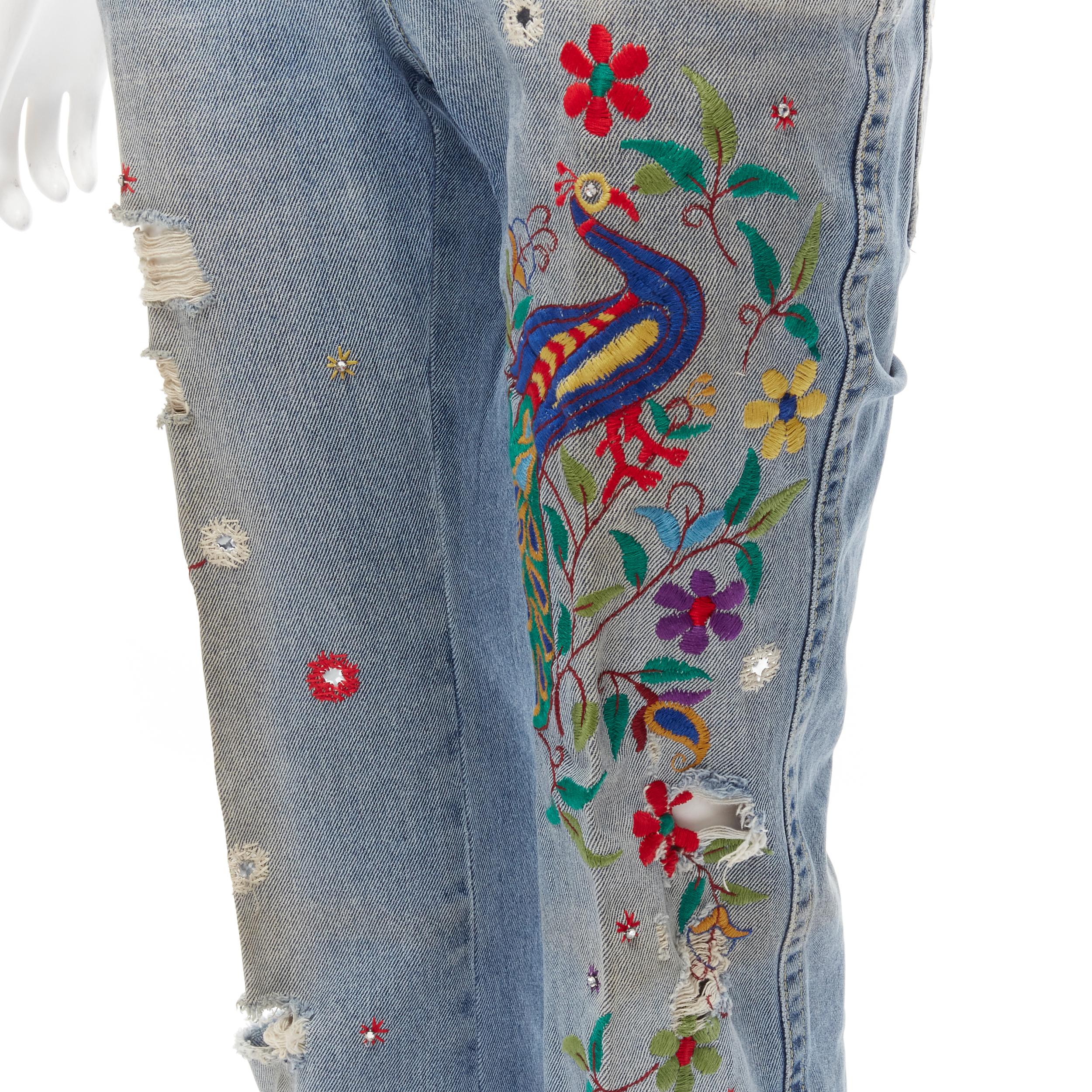 DSQUARED2 Y2K blue washed distressed denim peacock cropped jeans IT38 XS
Brand: Dsquared2
Material: Denim
Color: Blue
Closure: Zip Fly
Extra Detail: Low wide Y2k jeans. Distressed mud washed denim. 4-pocket design. Embroidery design with crystal
