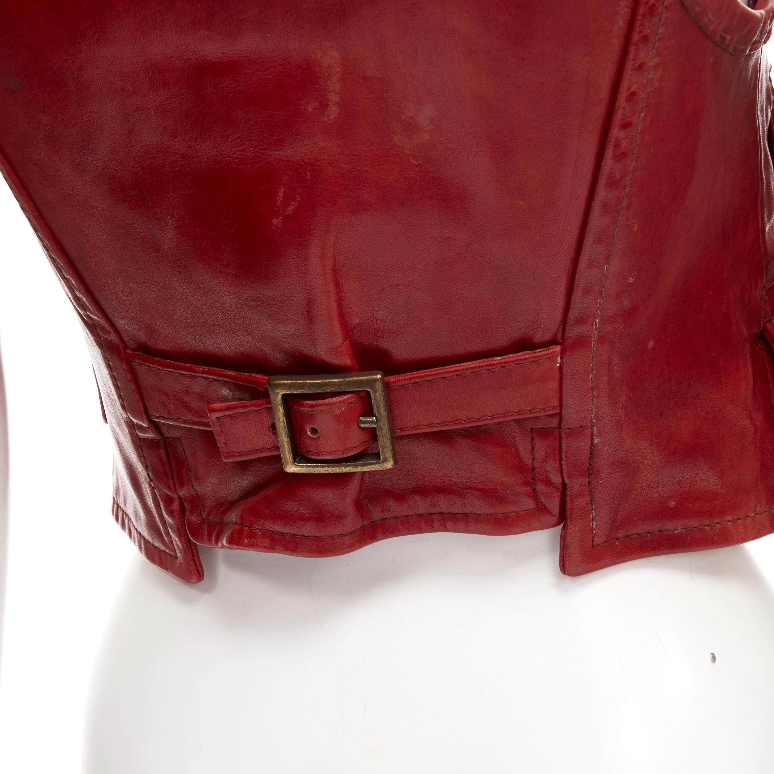 DSQUARED2 Y2K distressed red leather hook bar cropped vest S 
Reference: ANWU/A00685 
Brand: Dsquared2 
Material: Leather 
Color: Red 
Pattern: Solid 
Extra Detail: Distressed aged brushed leather upper. Antique brass-tone hardware. Hook bar