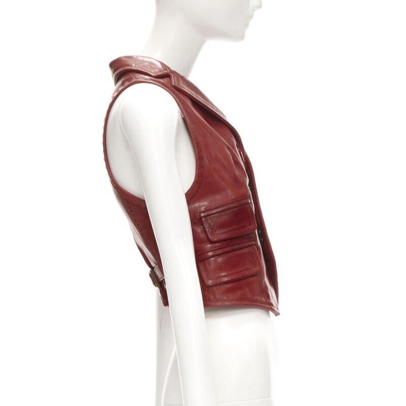 De las mujeres DSQUARED2 Y2K chaleco recortado de cuero rojo envejecido con corchetes S en venta