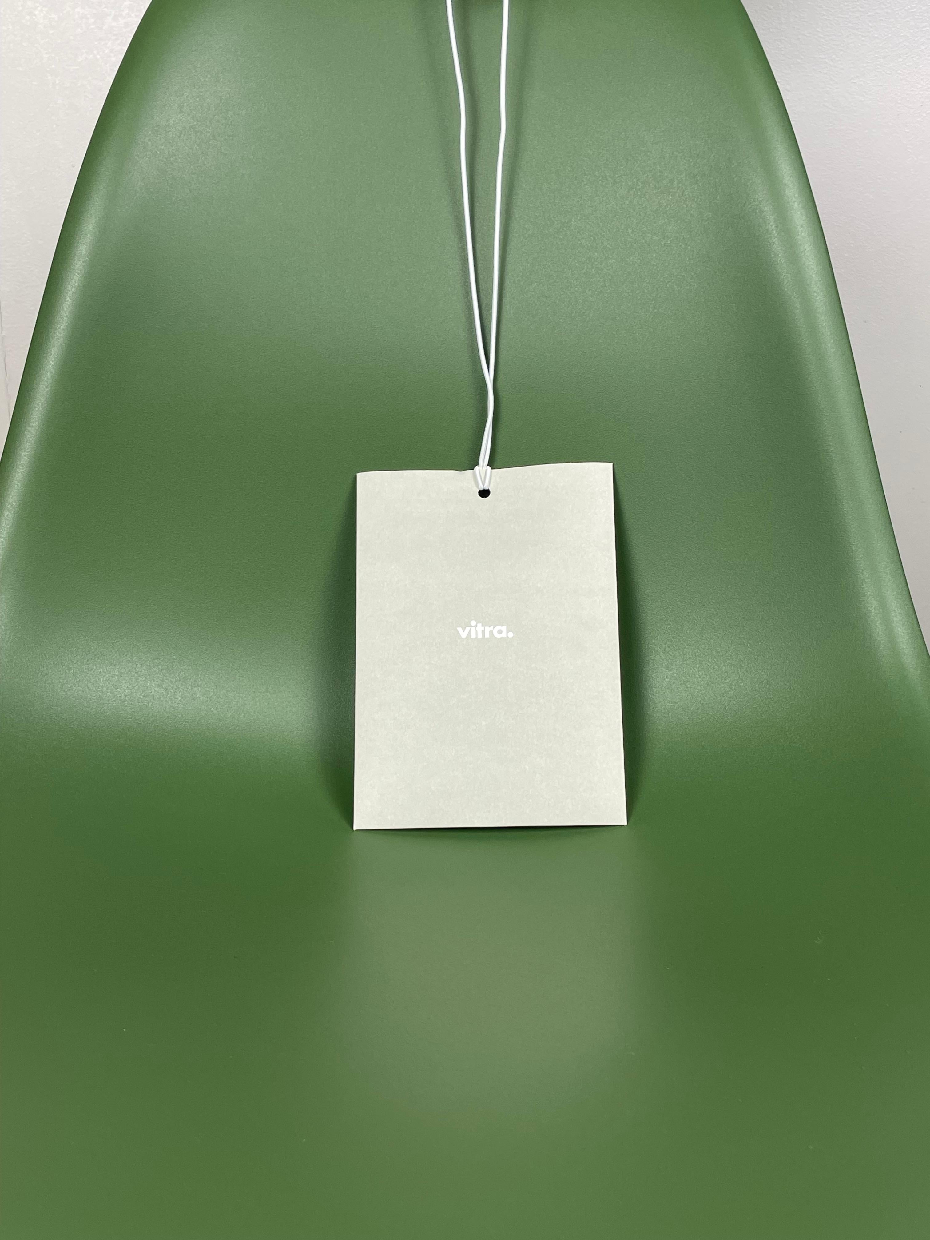 DSR Chairs by Charles and Ray Eames for Vitra 3
