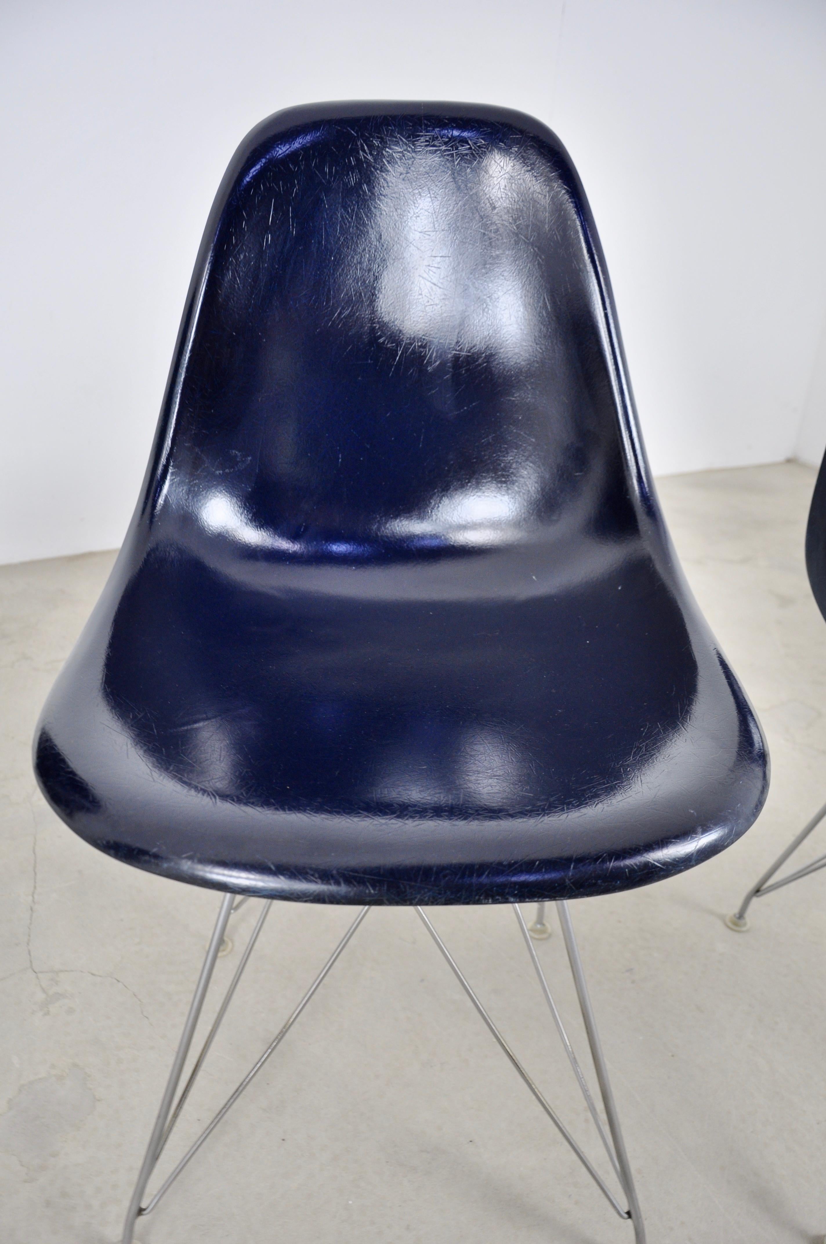 DSR chairs by Charles & Ray Eames for Herman Miller, 1970s For Sale 1