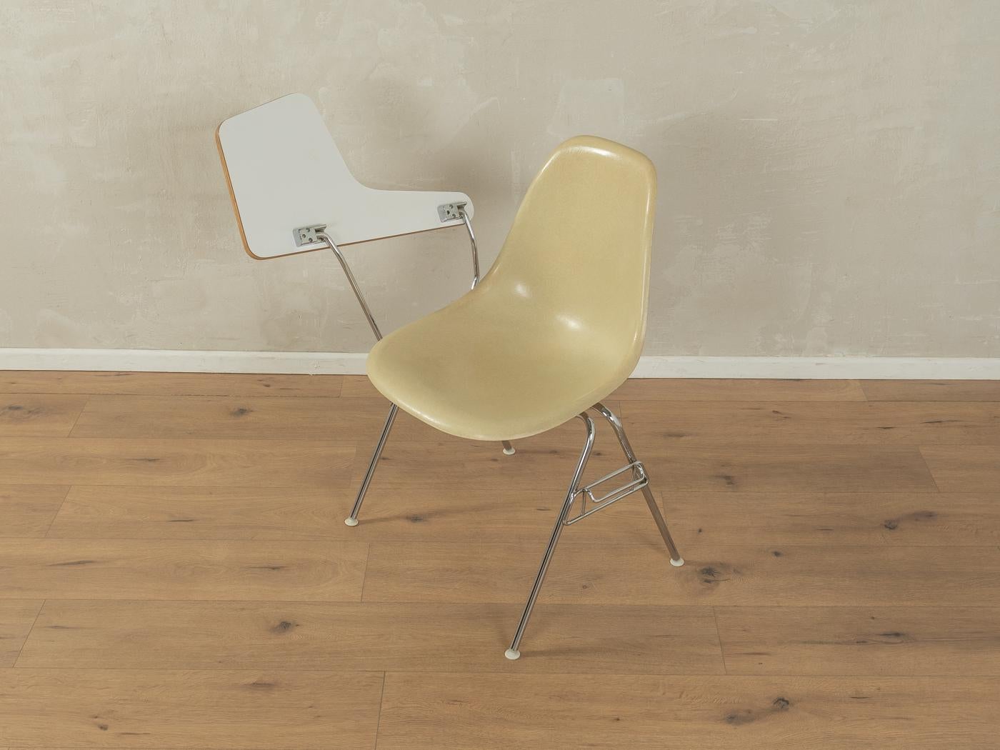Mid-Century Modern DSS-TA Chair, Charles & Ray Eames, Herman Miller For Sale