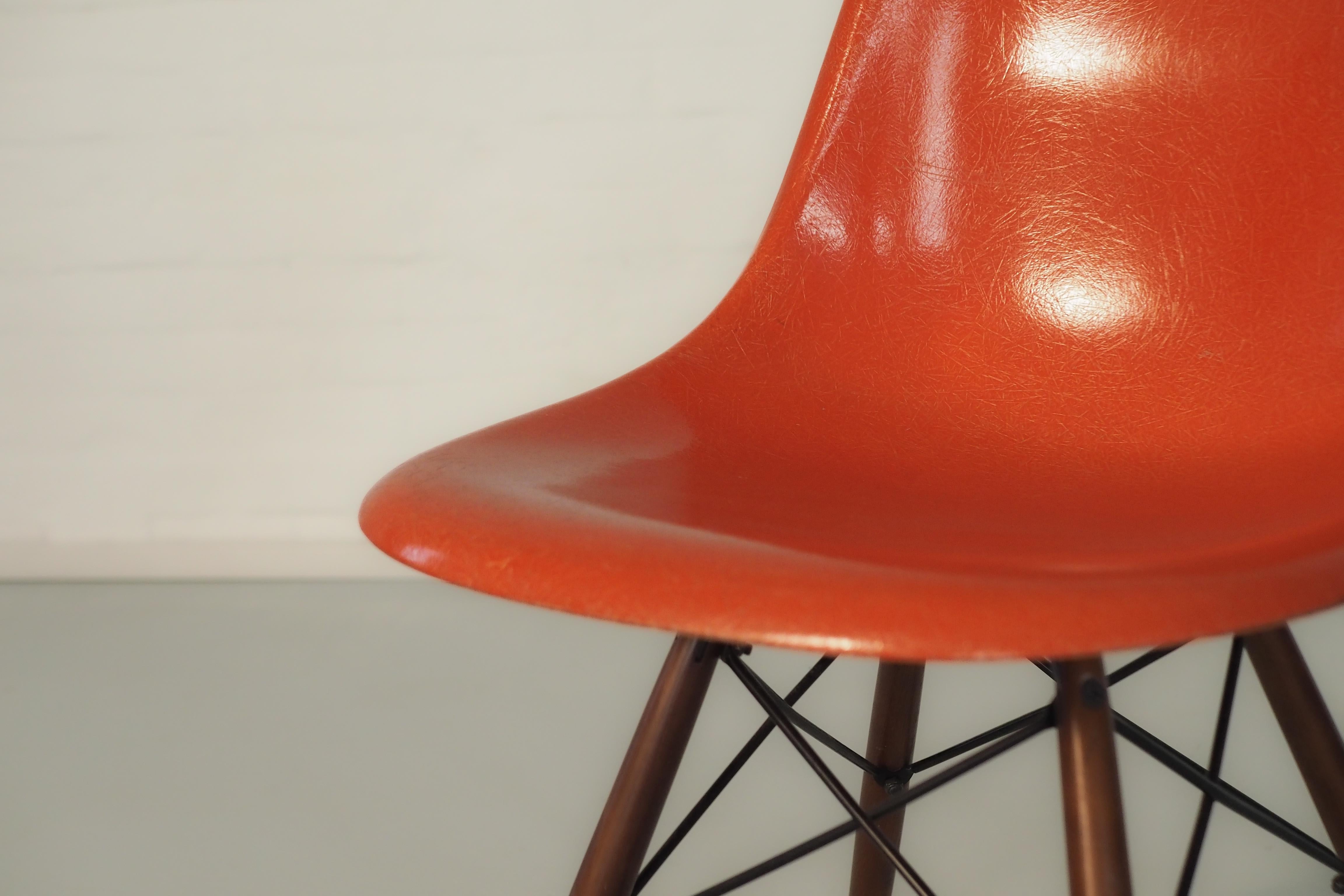 DSW von Charles & Ray Eames für Herman Miller (Moderne der Mitte des Jahrhunderts) im Angebot