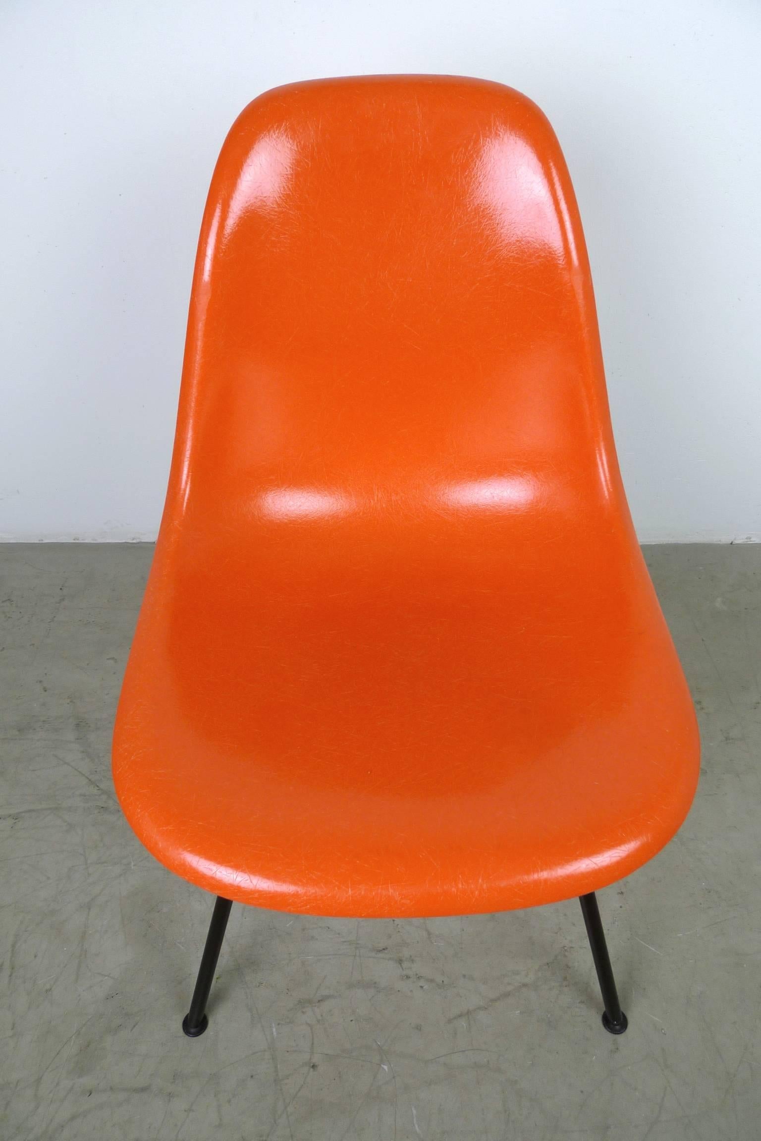 DSX Fiberglass Side Chair by Ray &  Charles Eames for Herman Miller, USA, 1970s 1