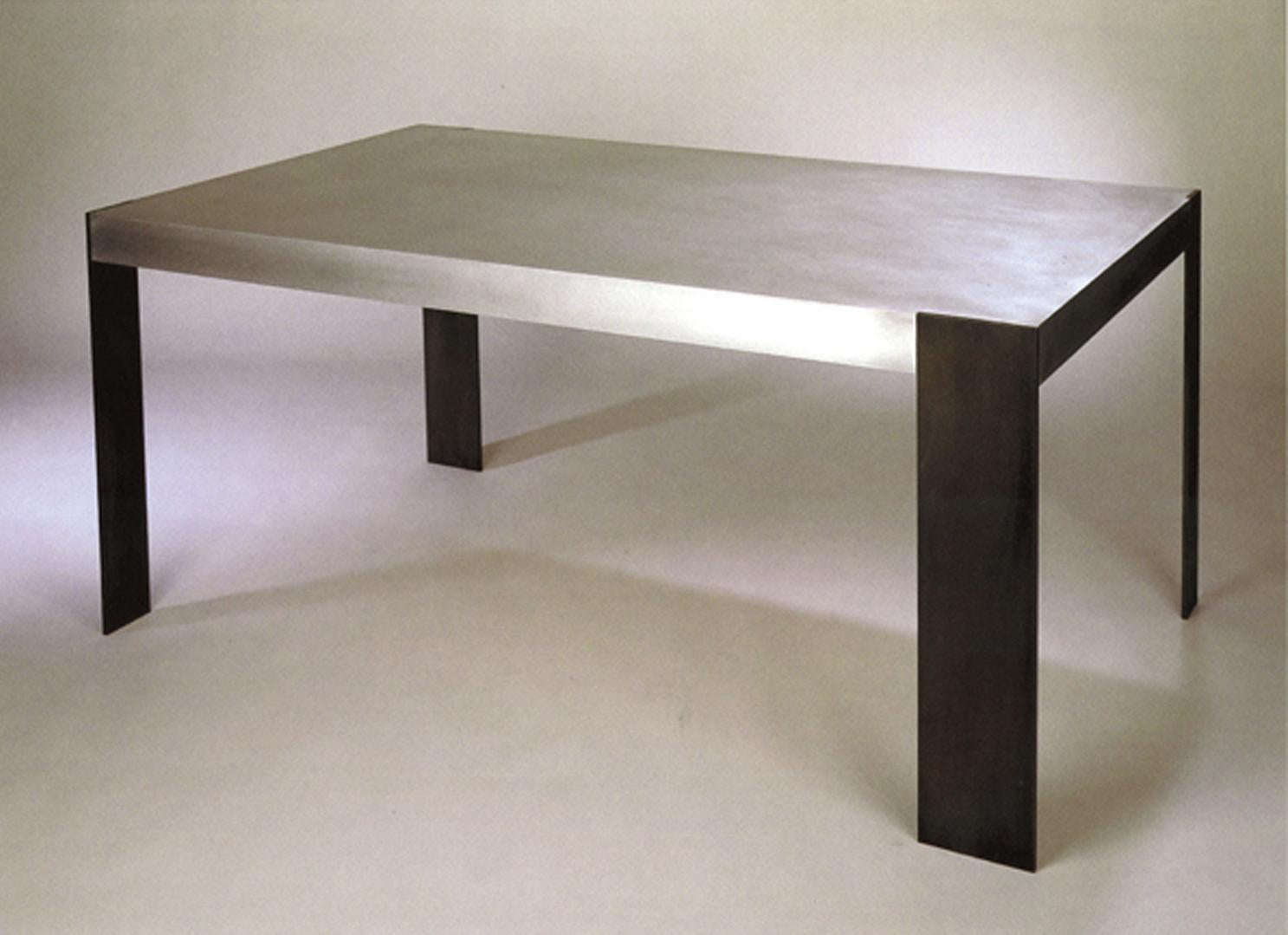 American DT-33 Dining Table with Metal Legs by Antoine Proulx For Sale