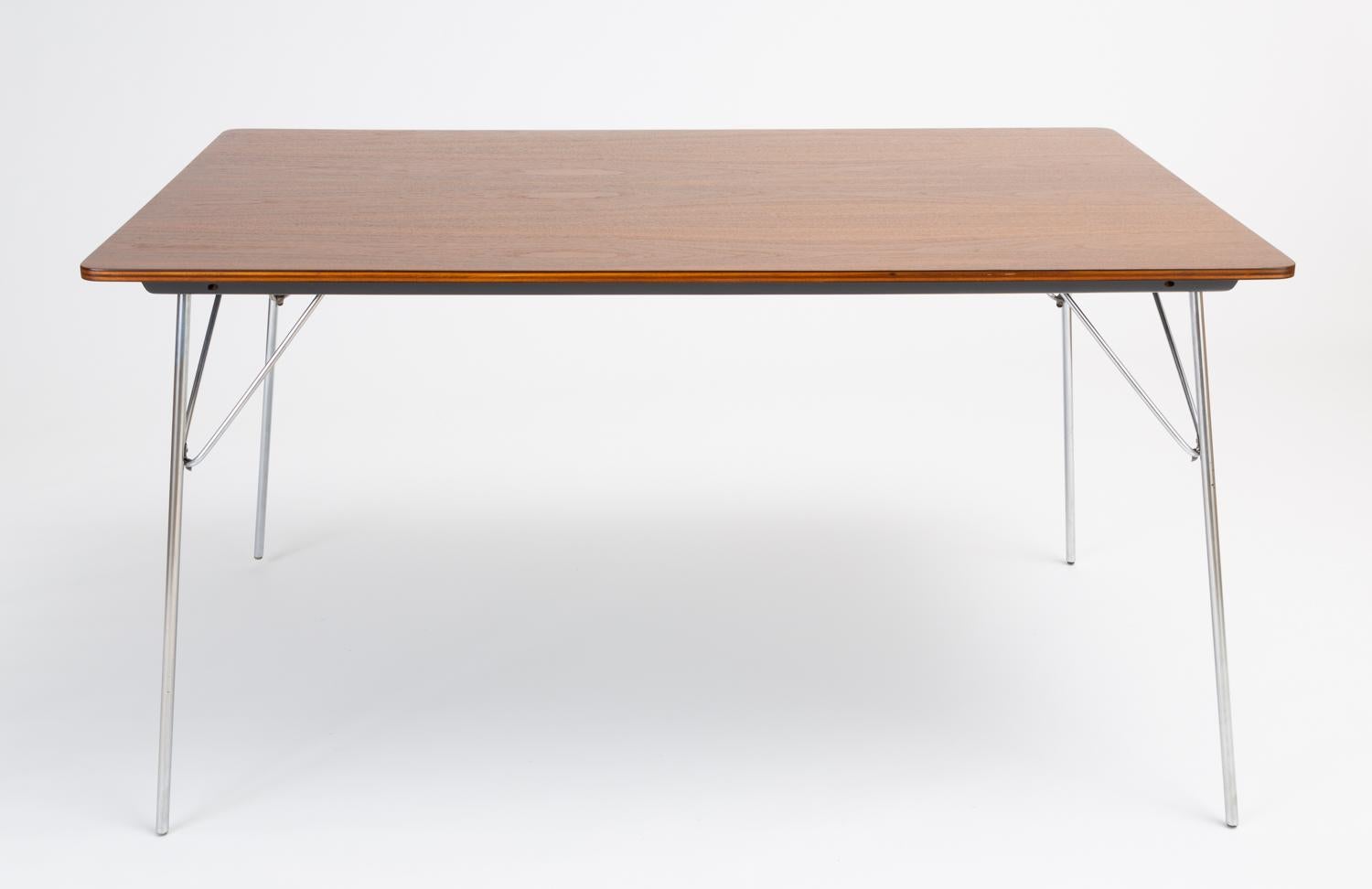 DTM-10 Rectangular Dining Table by Ray & Charles Eames for Herman Miller In Excellent Condition In Los Angeles, CA