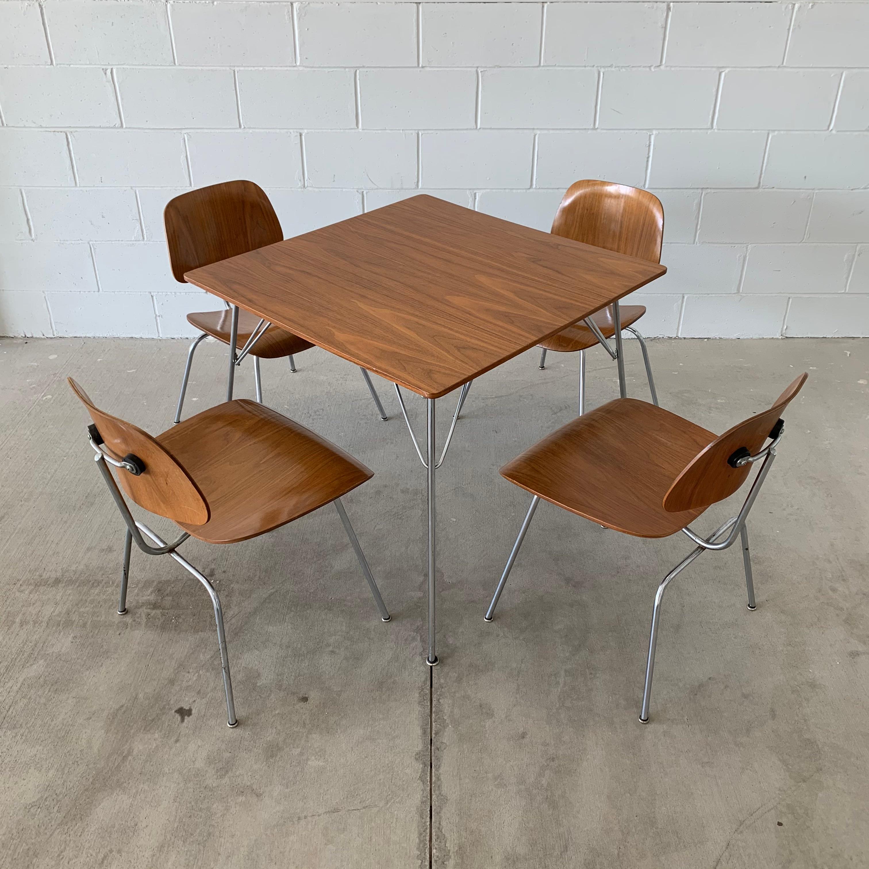 DTM2 by Ray and Charles Eames for Herman Miller For Sale 4