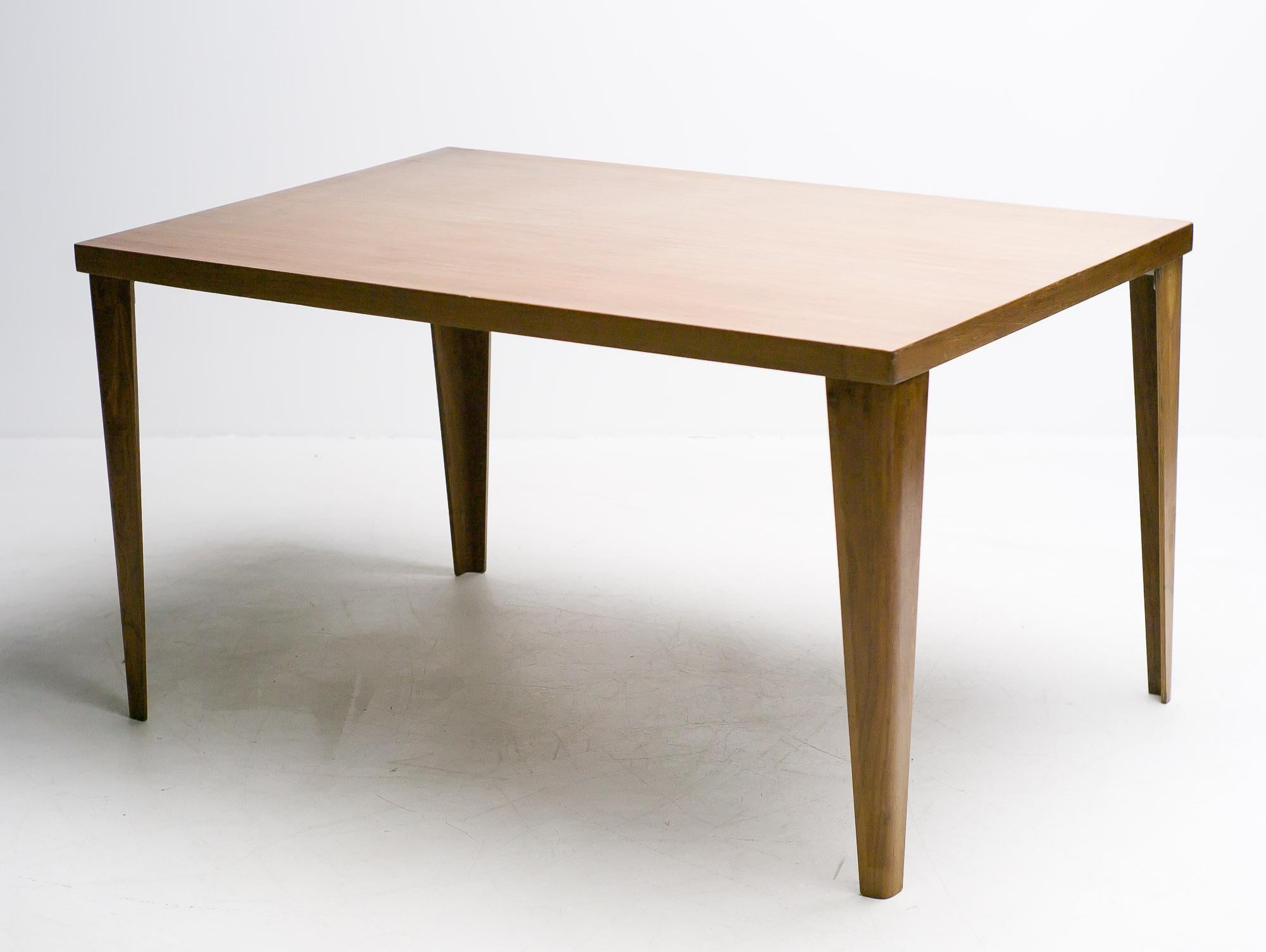 DTW-1 Table in Walnut by Charles Eames for Herman Miller 3