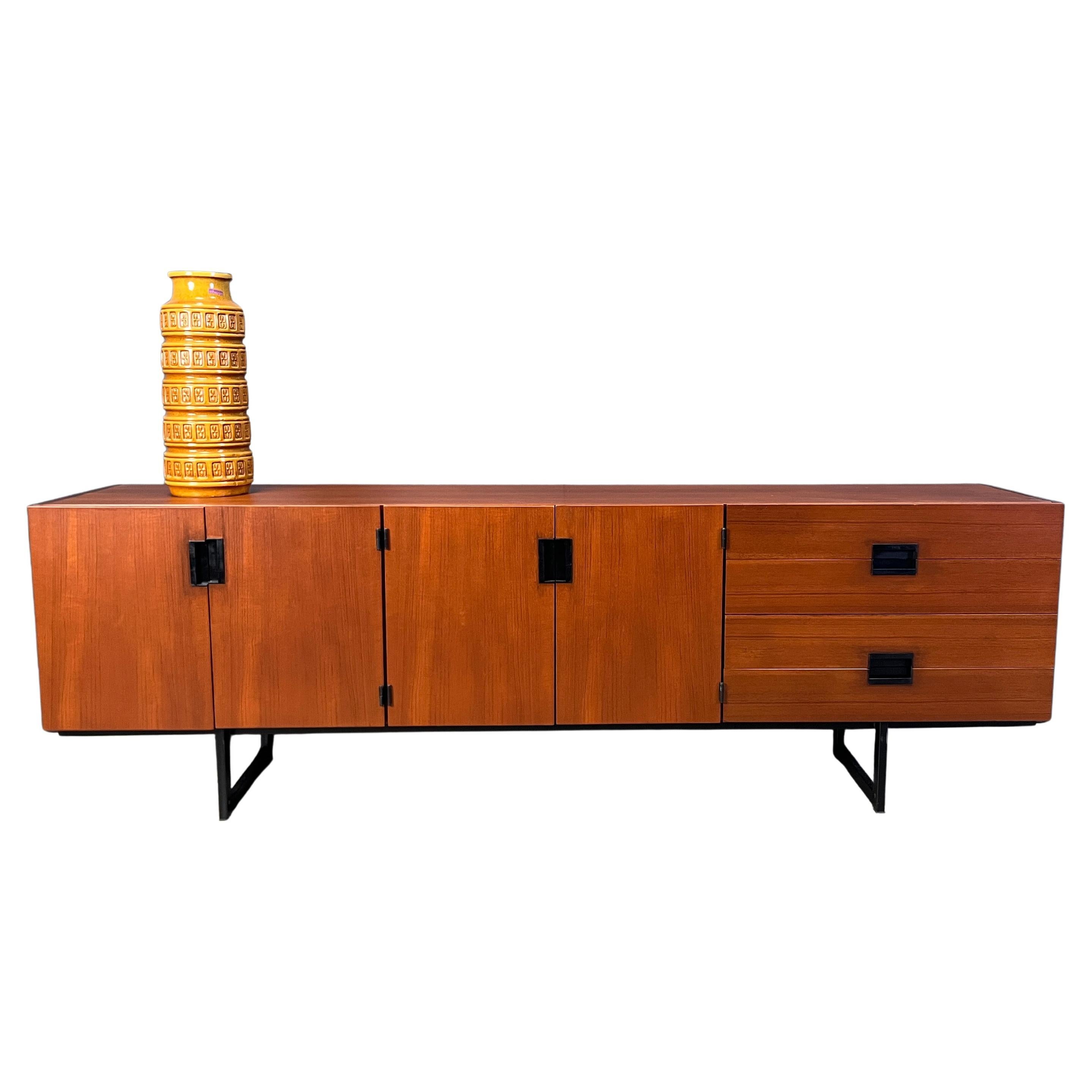 Du03 Japanese series sideboard by Cees Braakman for Pastoe 1958 For Sale