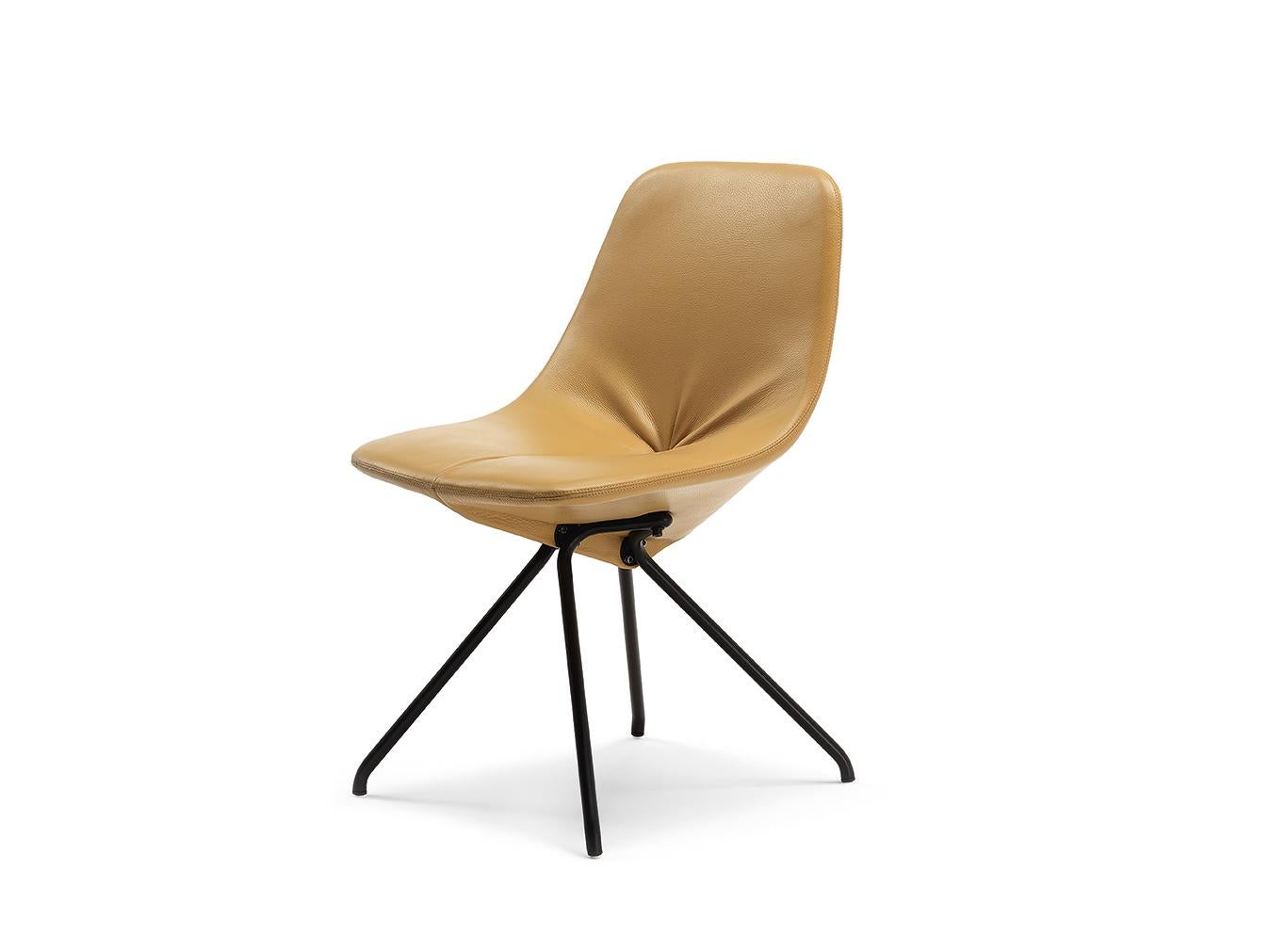 Contemporary DU30 chair in Leather Nest Ambra For Sale