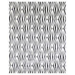 DUAL Handgeknüpfter moderner geometrischer Seidenteppich in Schwarz-Weiß-Farbe von Hand