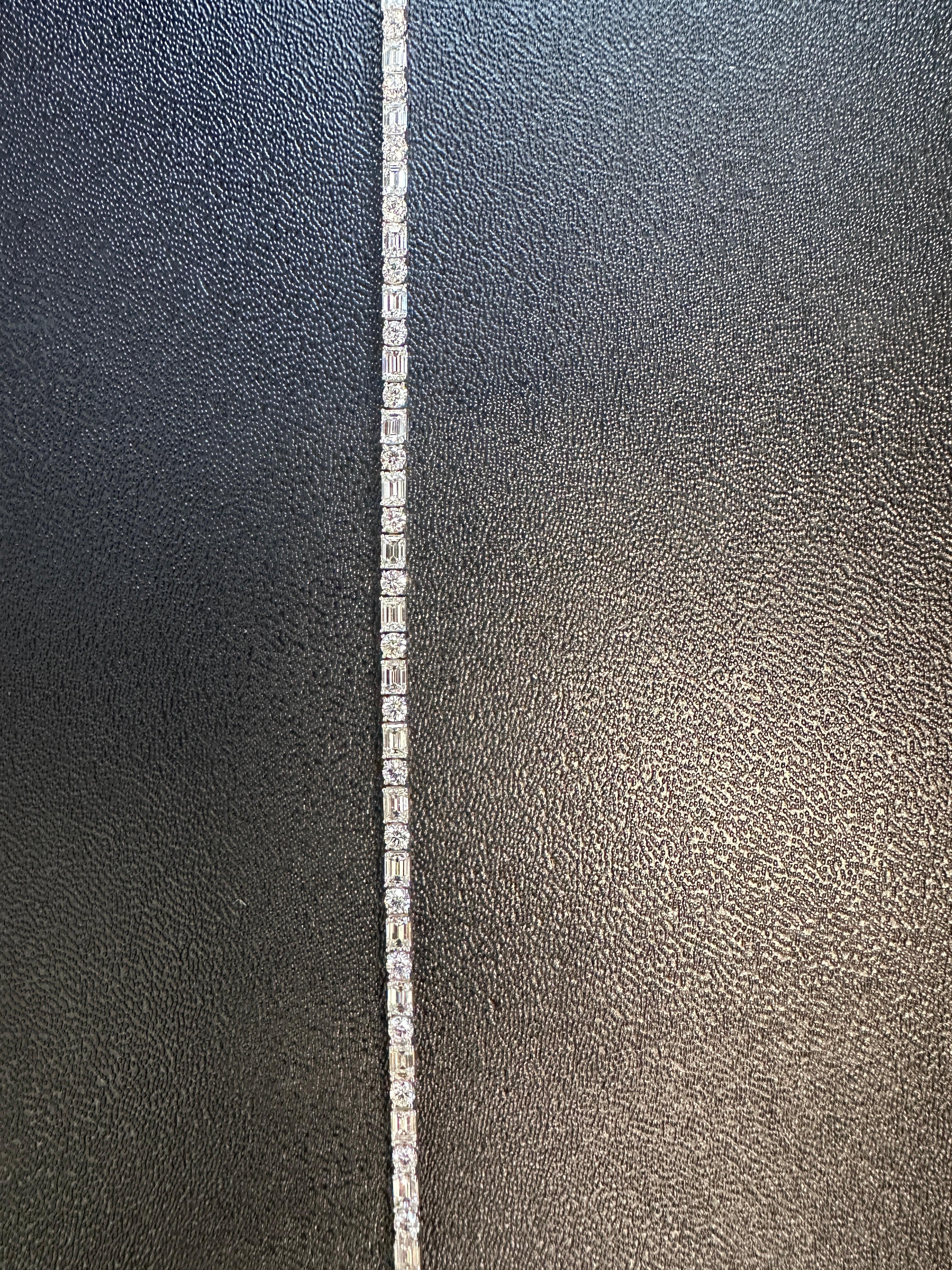 Dual Brilliance Diamond Tennis Bracelet in 14K White Gold, 6.60 Carats In New Condition For Sale In New York, NY