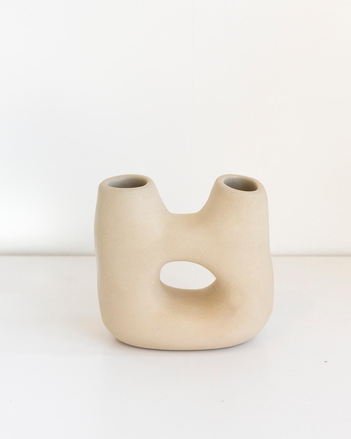 Hand-Crafted Dual Clay Handmade Organic Modern Vase Natural Cream Beige For Sale