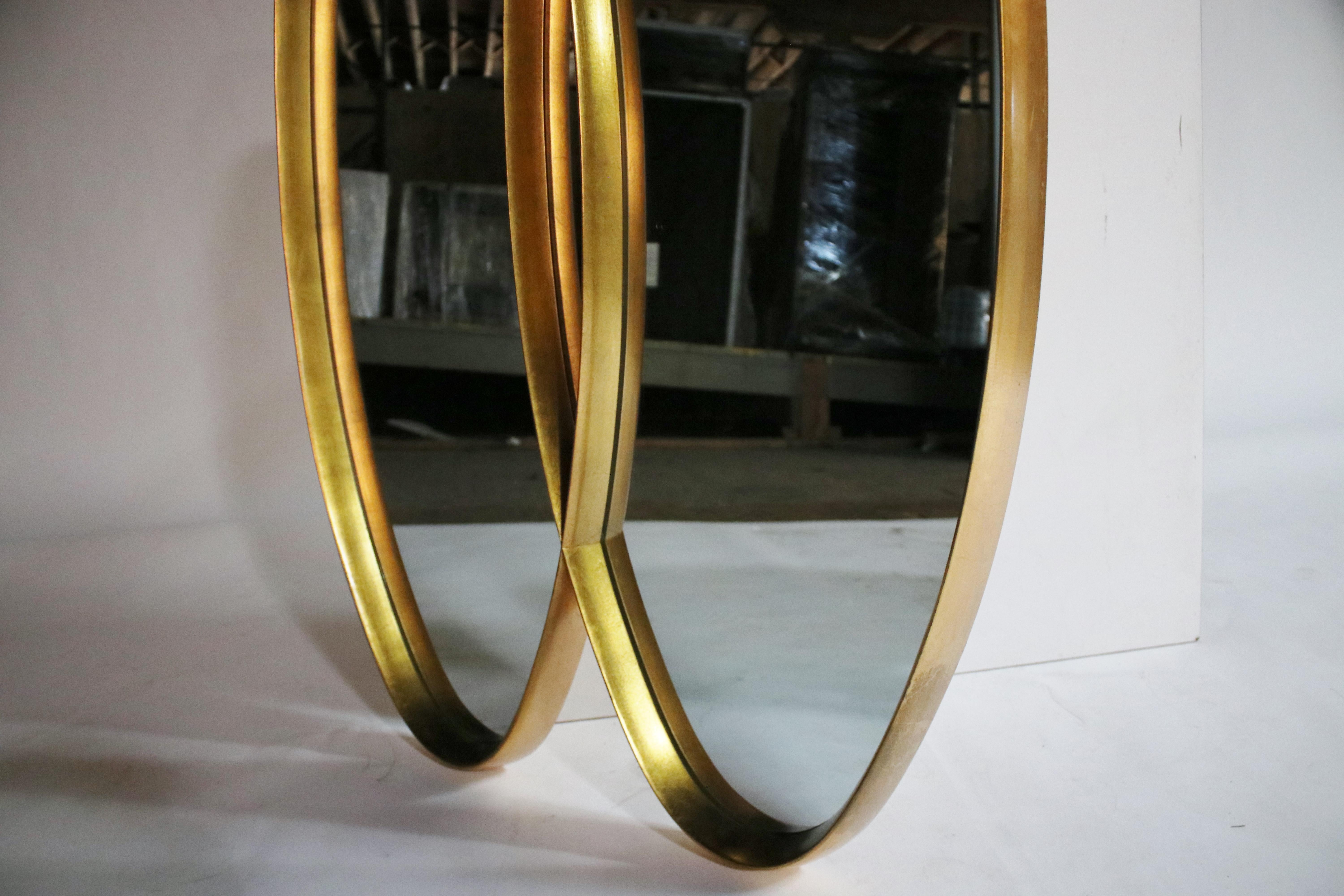 Doppelter ineinandergreifender goldener Holzrahmen-Spiegel im Angebot 5