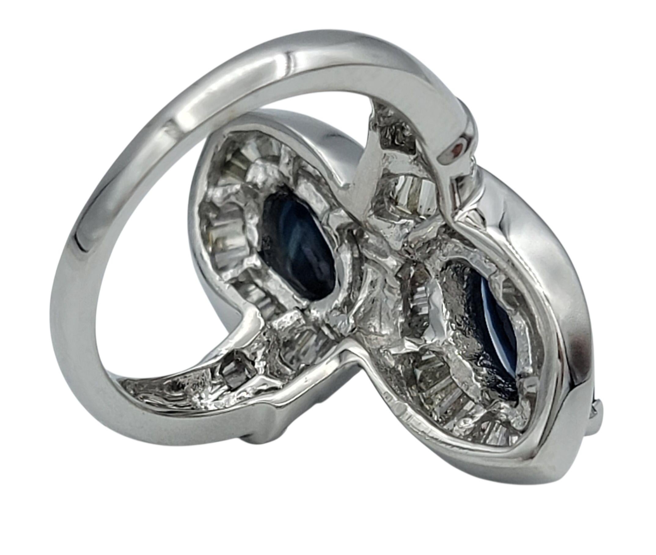 Bypass-Ring mit zwei Saphiren im Marquise-Schliff und Baguette-Diamanten 18 Karat Weißgold Damen im Angebot