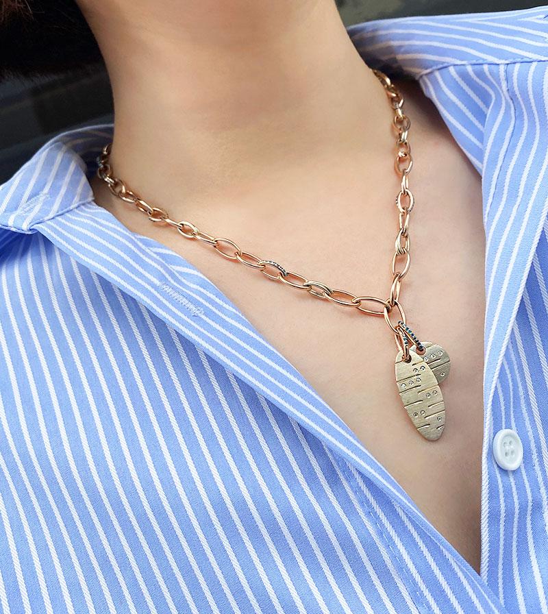 Collier à double pendentifs en diamants bleus et blancs de SOONHEE (taille 35~48cm) en vente 3