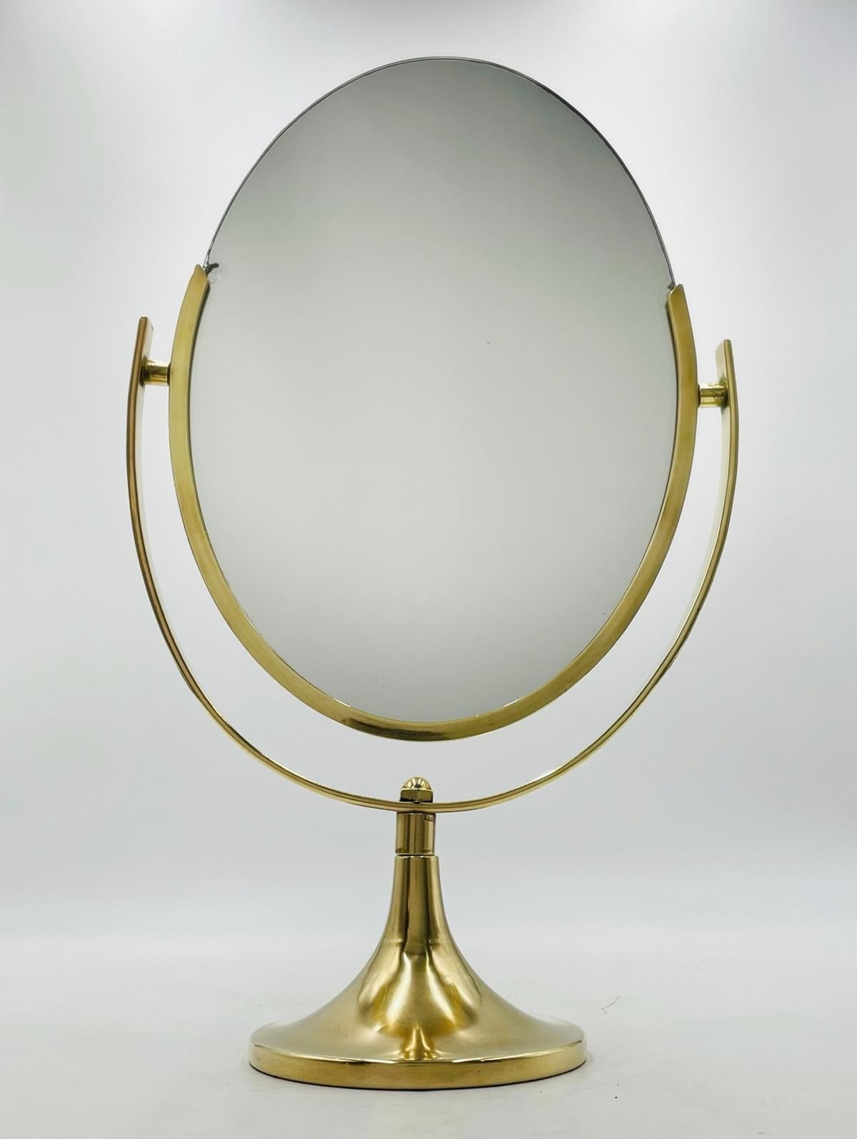 Nord-américain Miroir de courtoisie Dual en laiton par Charles Hollis Jones, États-Unis, années 1970 en vente