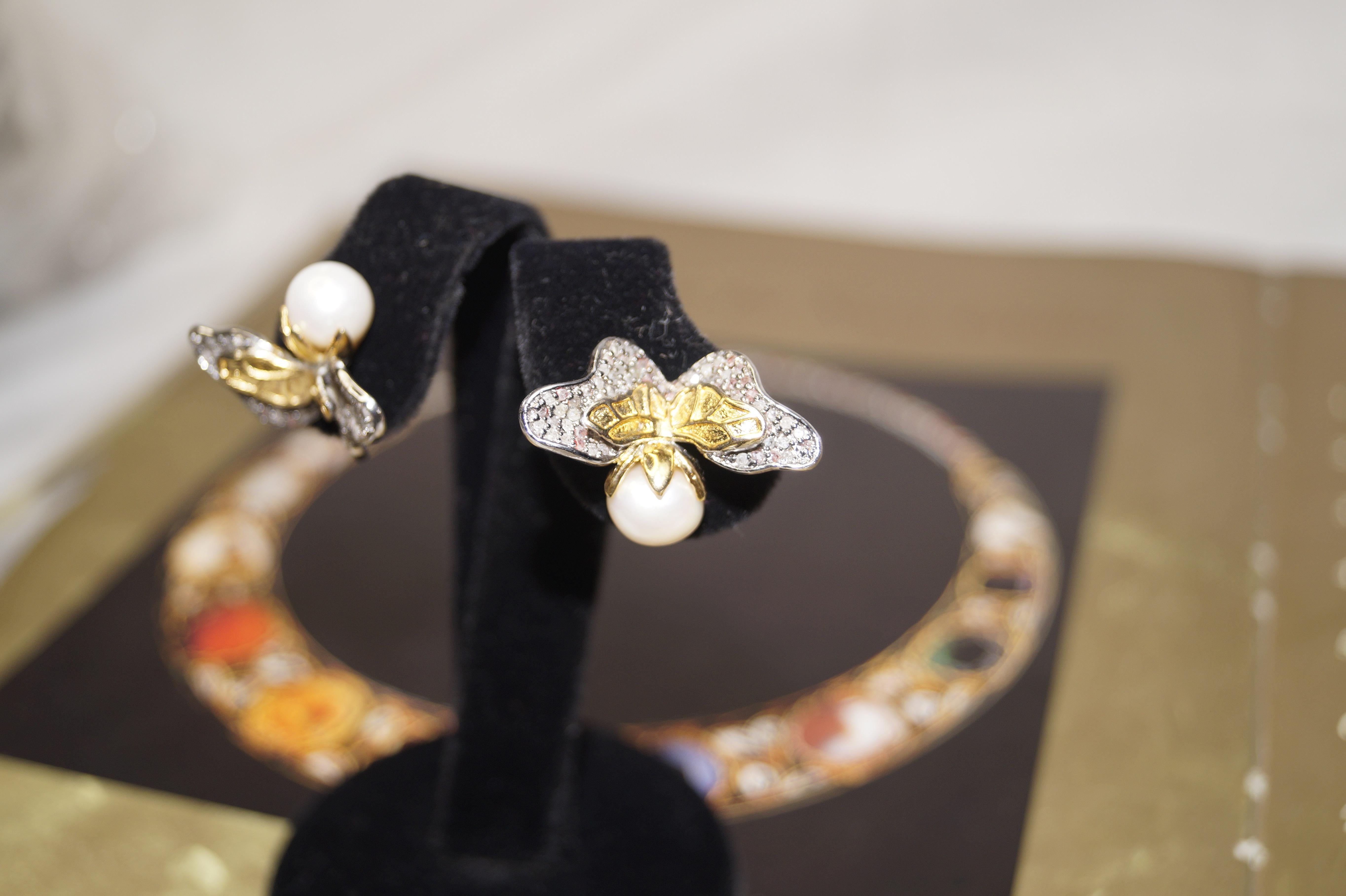 Rose Cut Dual tone Natural diamonds pearl sterling silver pearl stud earrings  For Sale