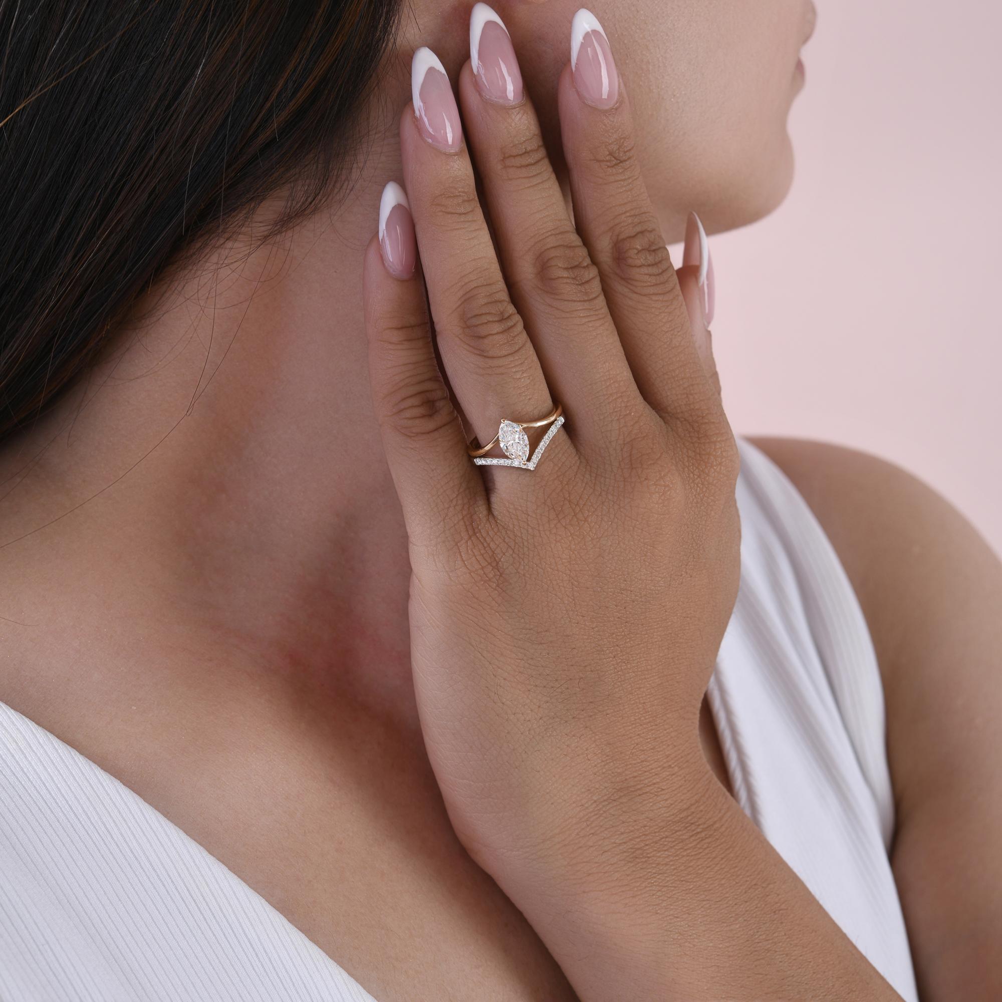 Im Angebot: Zweifarbiger Solitär Marquise Naturdiamant Stapelbarer Bandring 14K Gold () 13