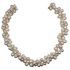 Collar doble trenzado de perlas blancas barrocas cultivadas de agua dulce